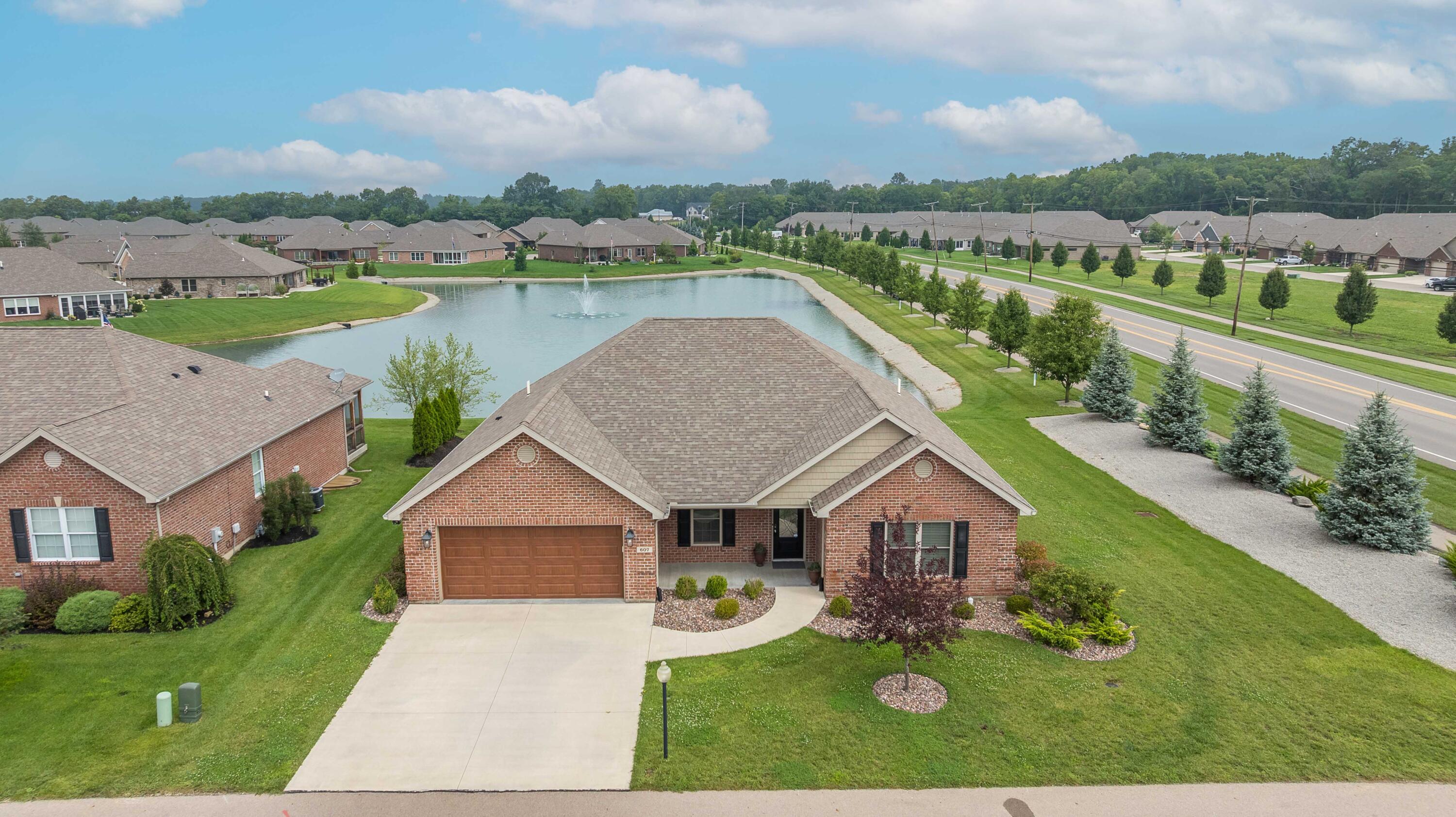 607 W Bentley Circle Property Photo 4