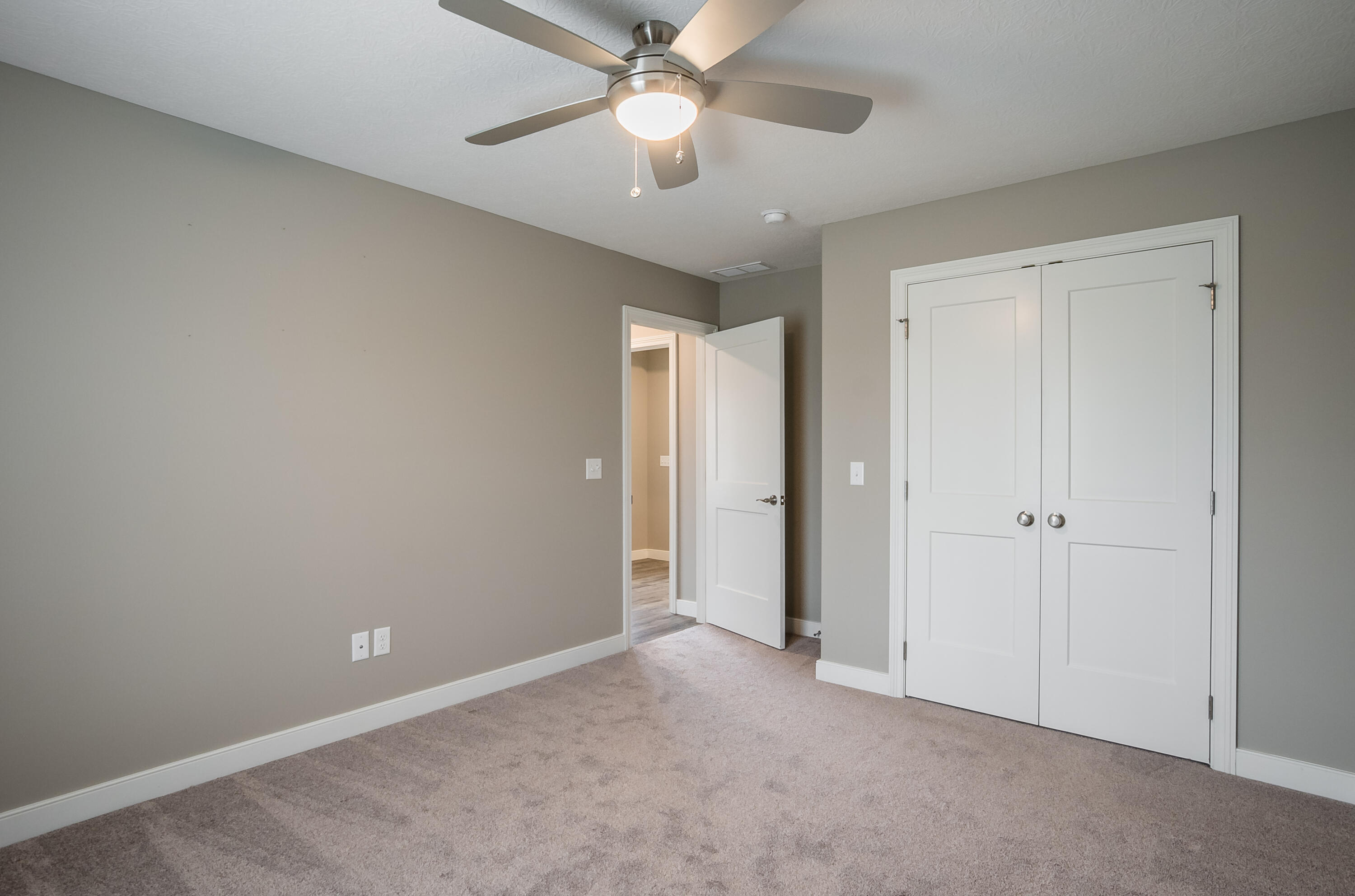 607 W Bentley Circle Property Photo 26