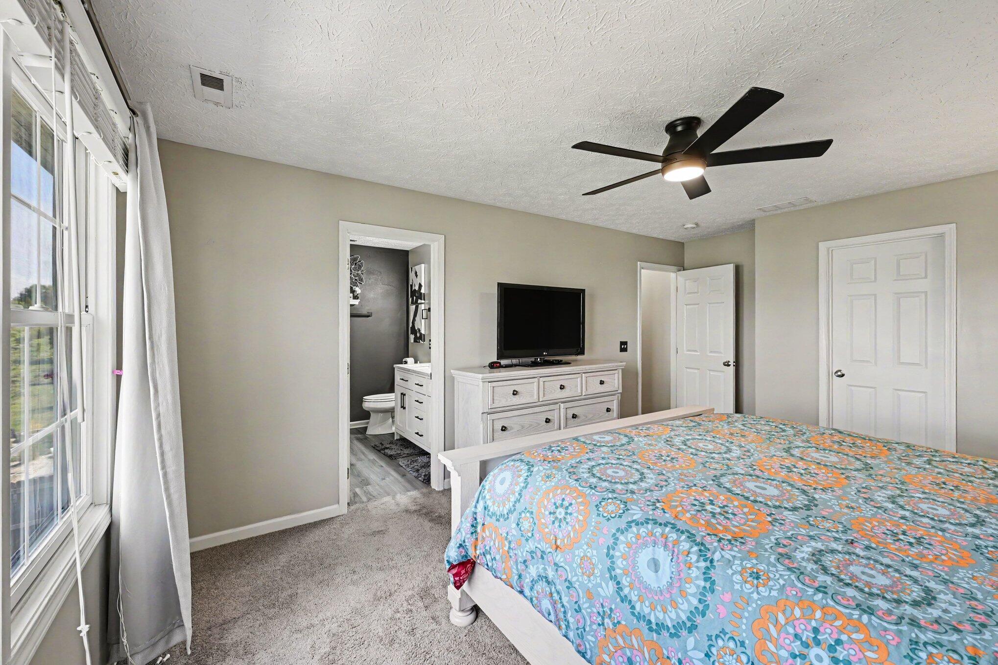 1159 Pond View Drive Property Photo 18