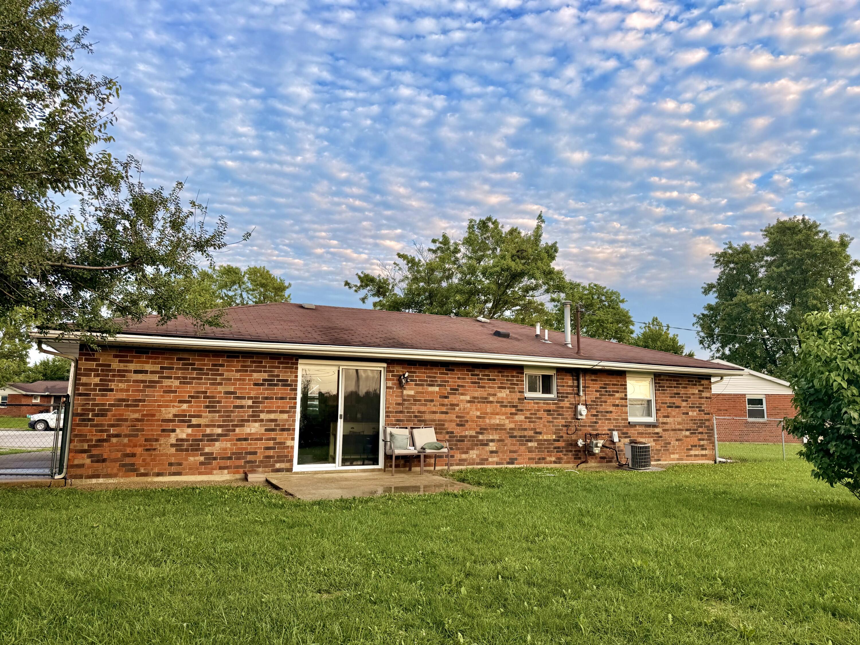 1624 Willow Place Property Photo 2