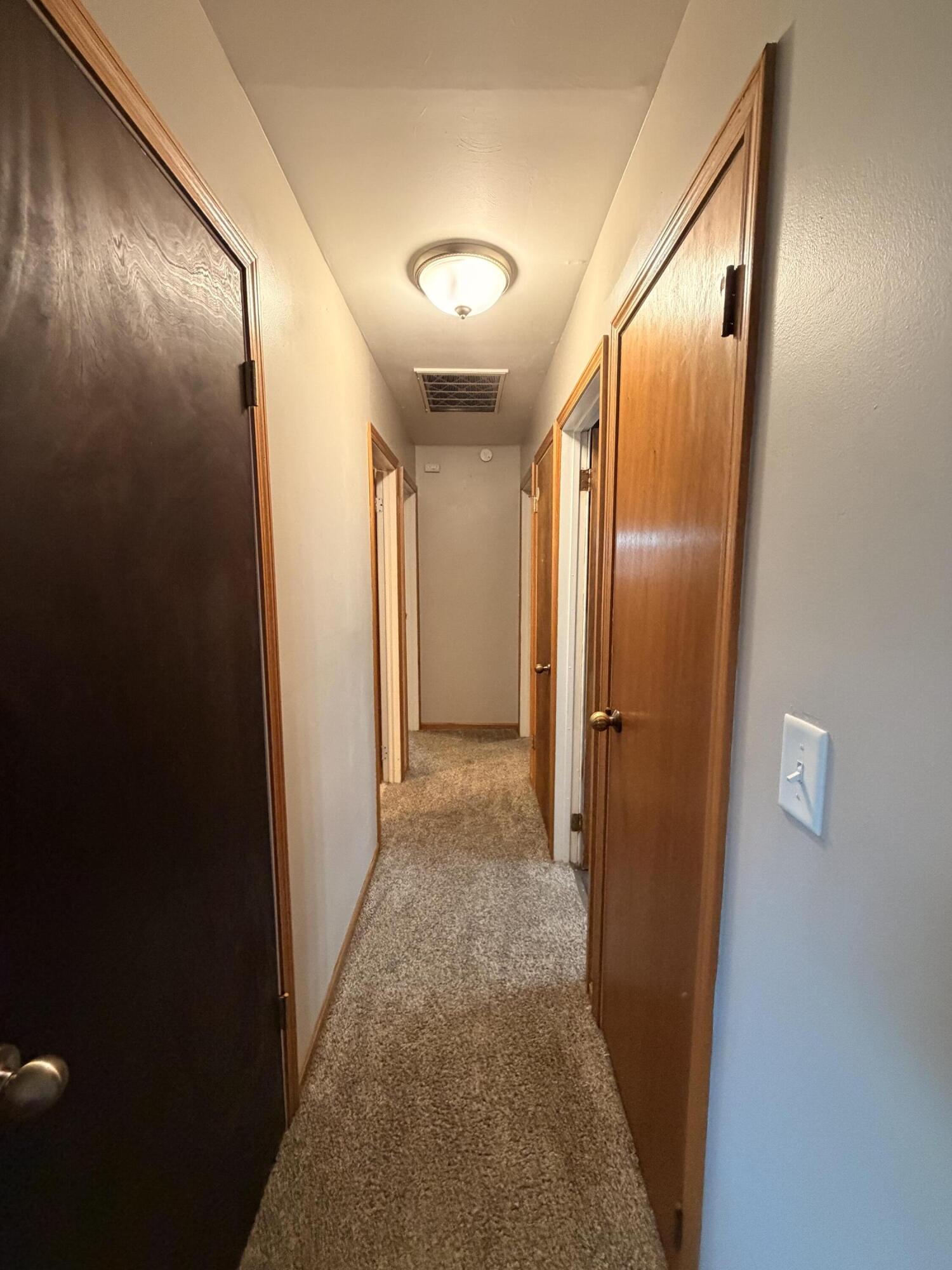 1624 Willow Place Property Photo 9