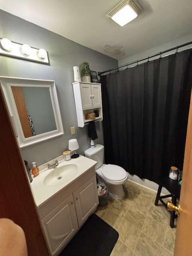 419 Riverside Drive Property Photo 12