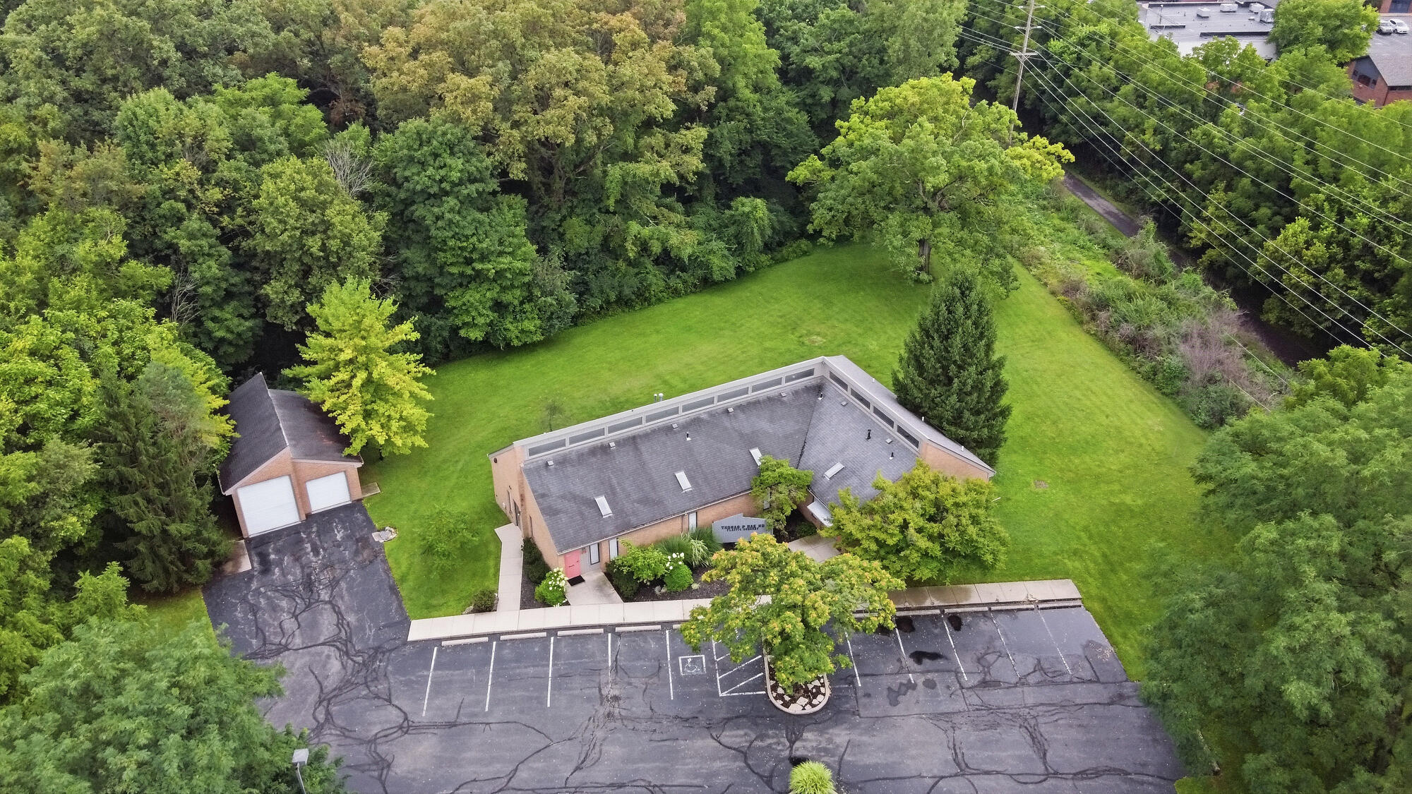 415 E Home Road Property Photo 3