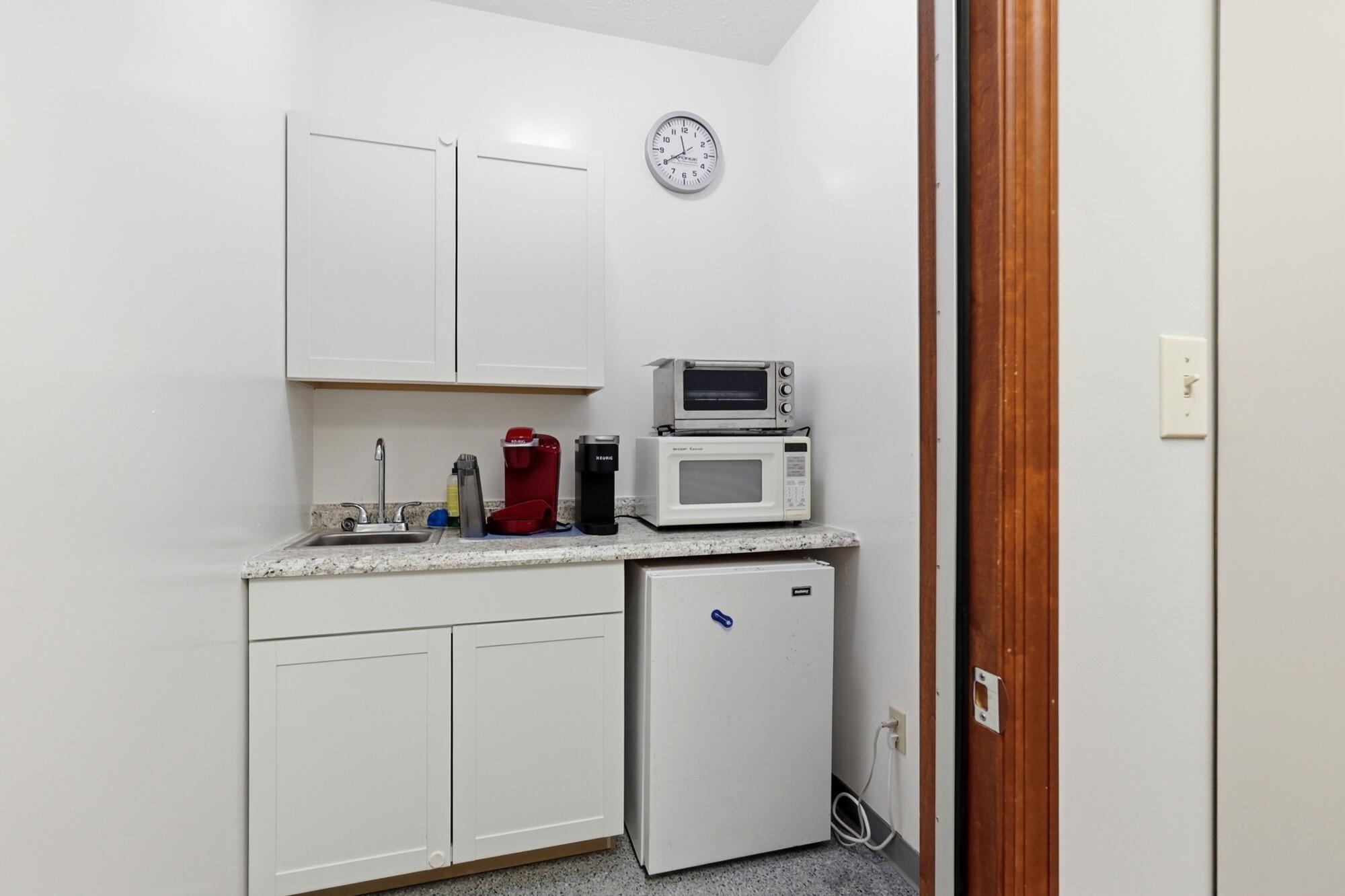 415 E Home Road Property Photo 24