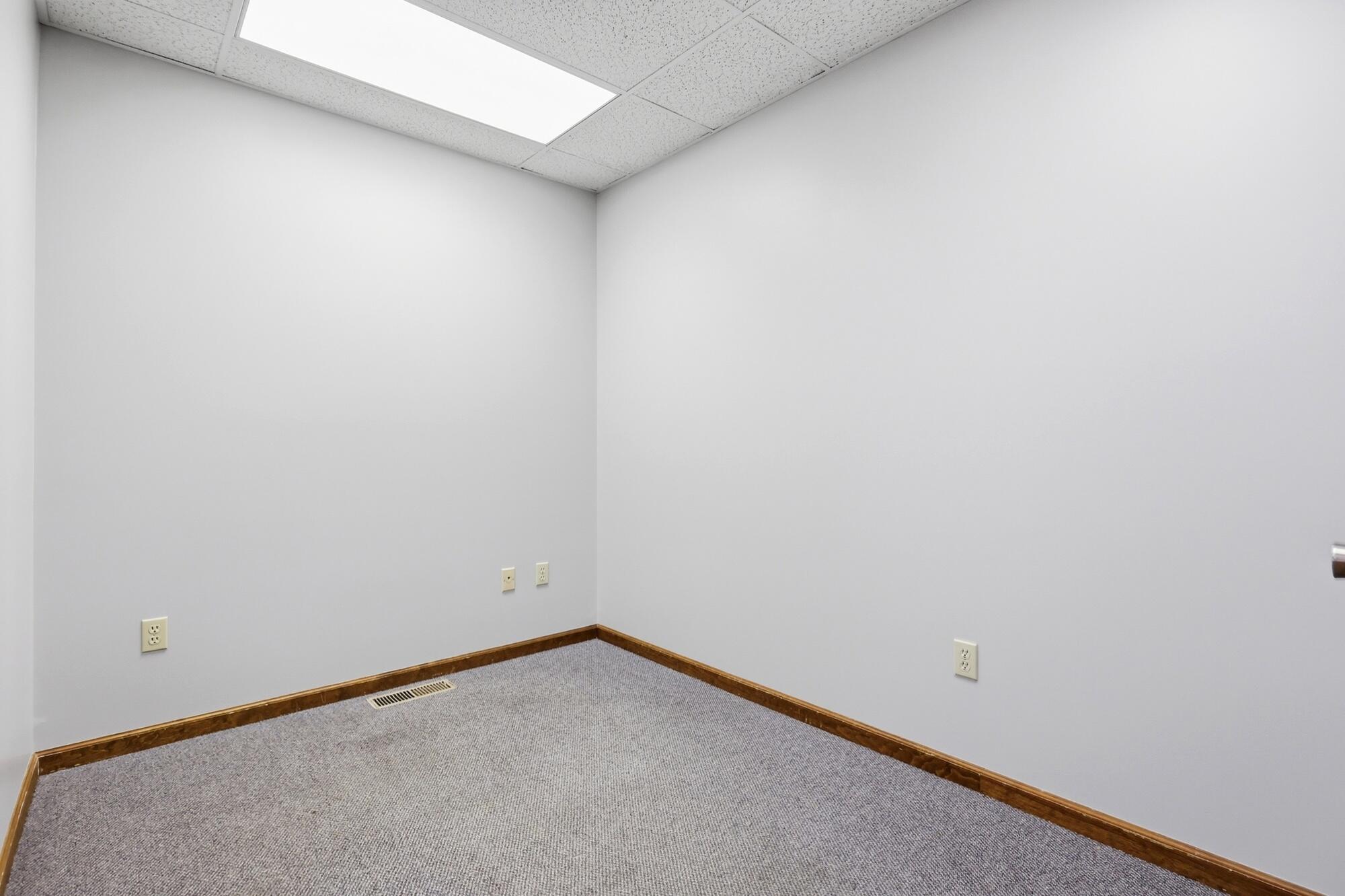 415 E Home Road Property Photo 51