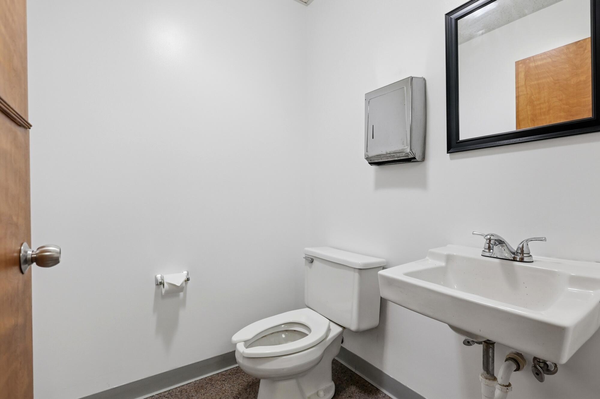 415 E Home Road Property Photo 53
