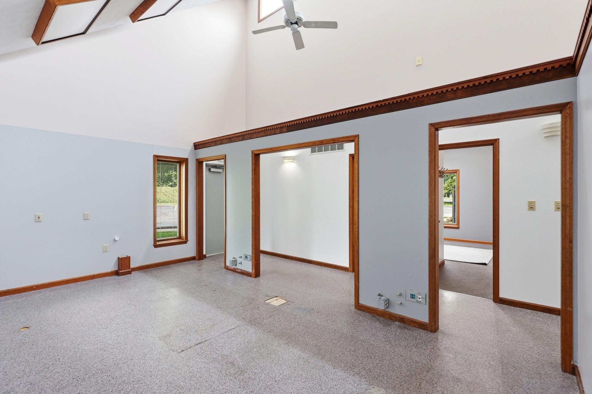 415 E Home Road Property Photo 55