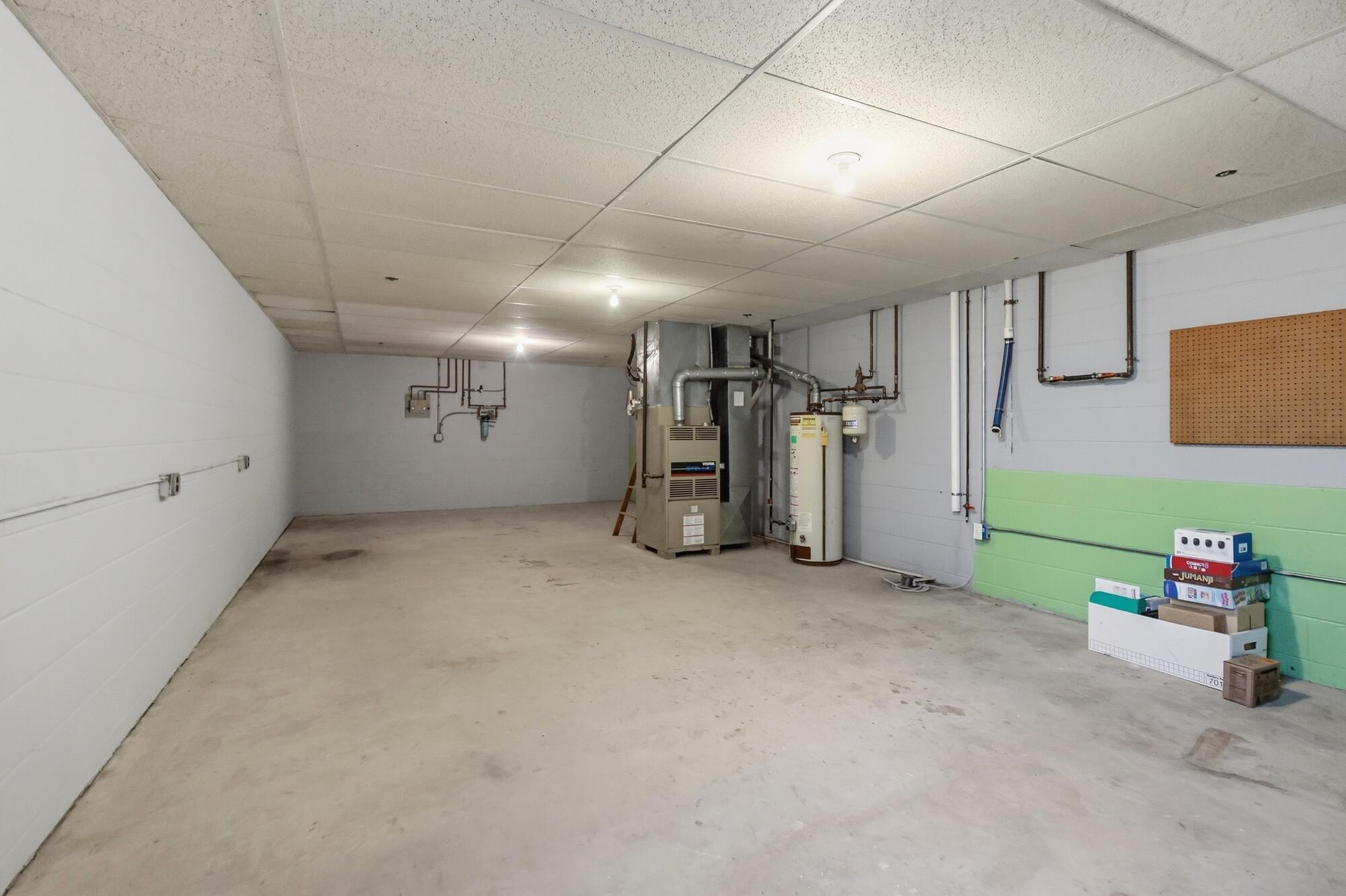 415 E Home Road Property Photo 63