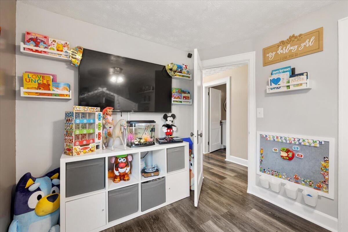 1115 Beacon Street Property Photo 31