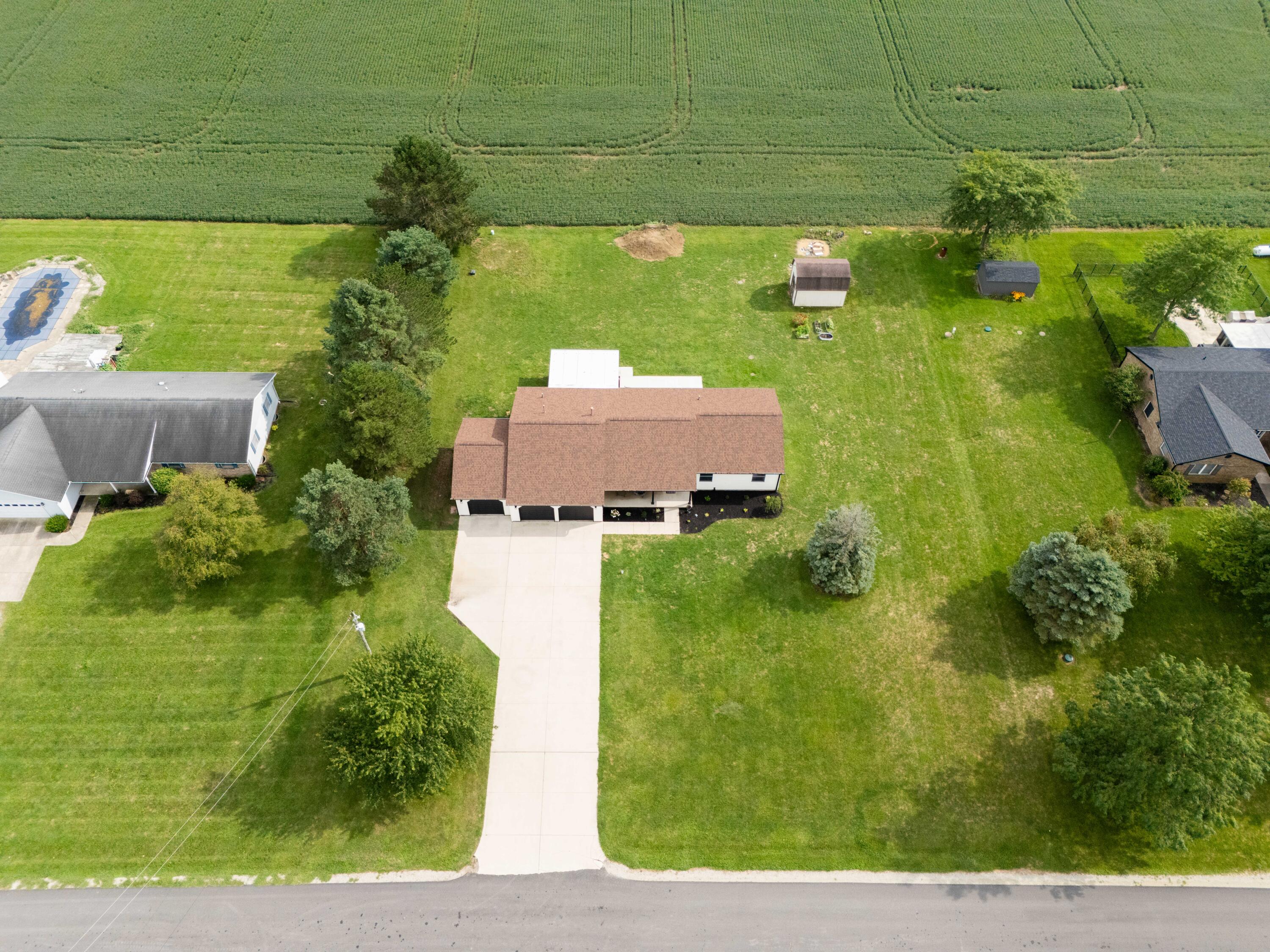 17212 Sharp Road Property Photo 3