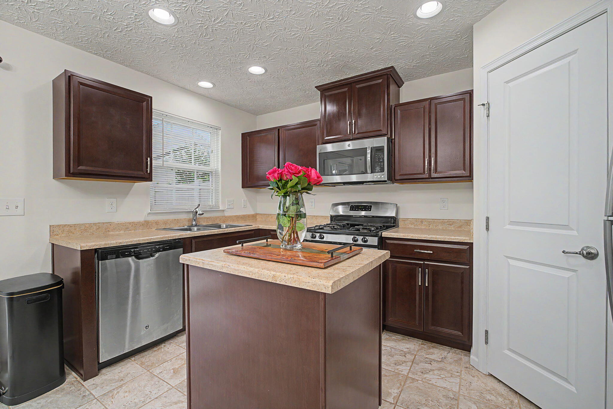 1408 Golden Eagle Drive Property Photo 16