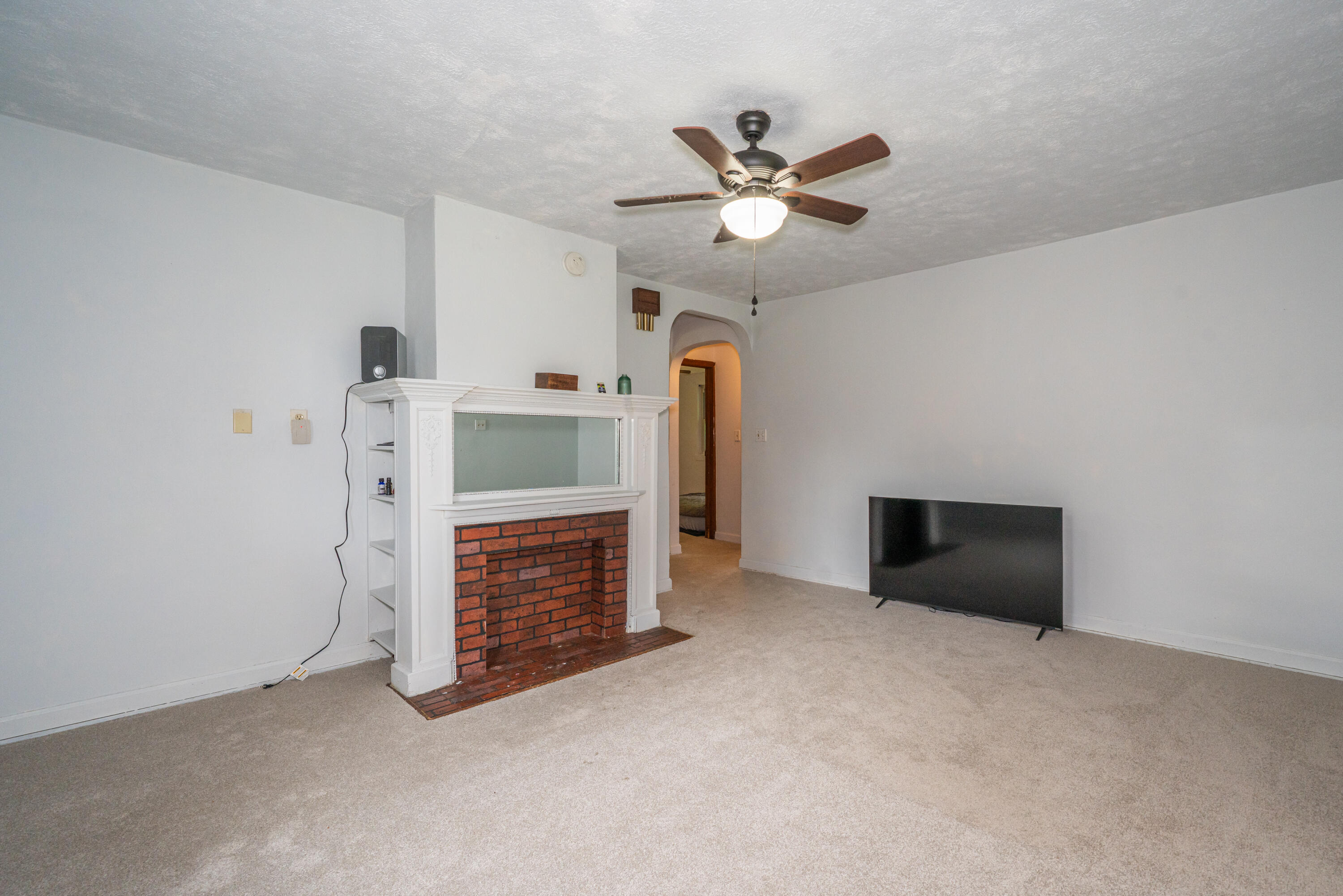 420 Grange Hall Road Property Photo 5