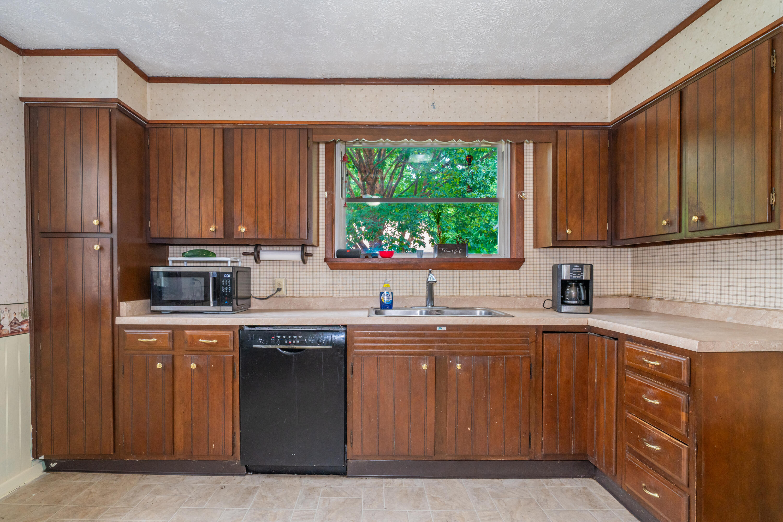 420 Grange Hall Road Property Photo 15