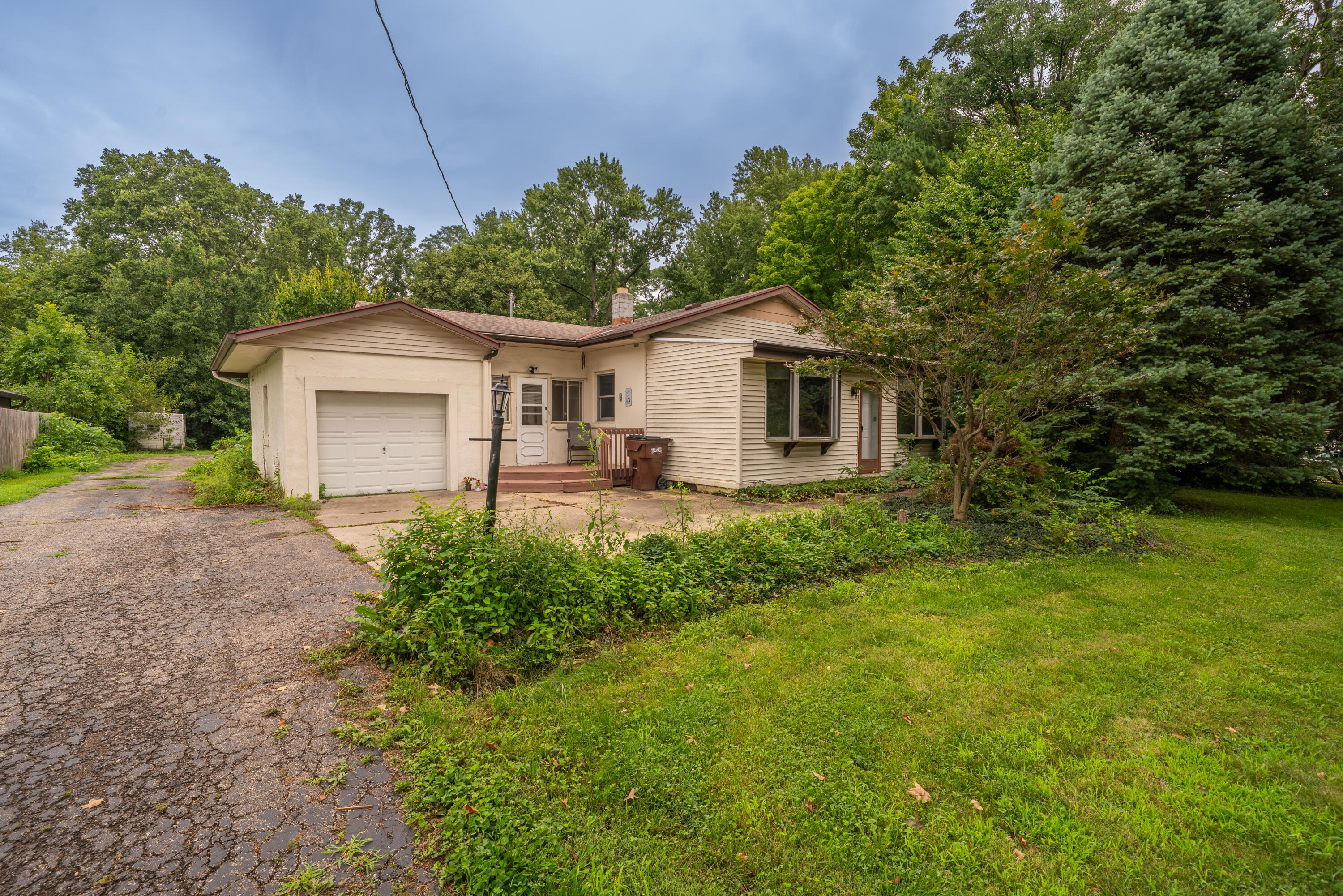 420 Grange Hall Road Property Photo 32