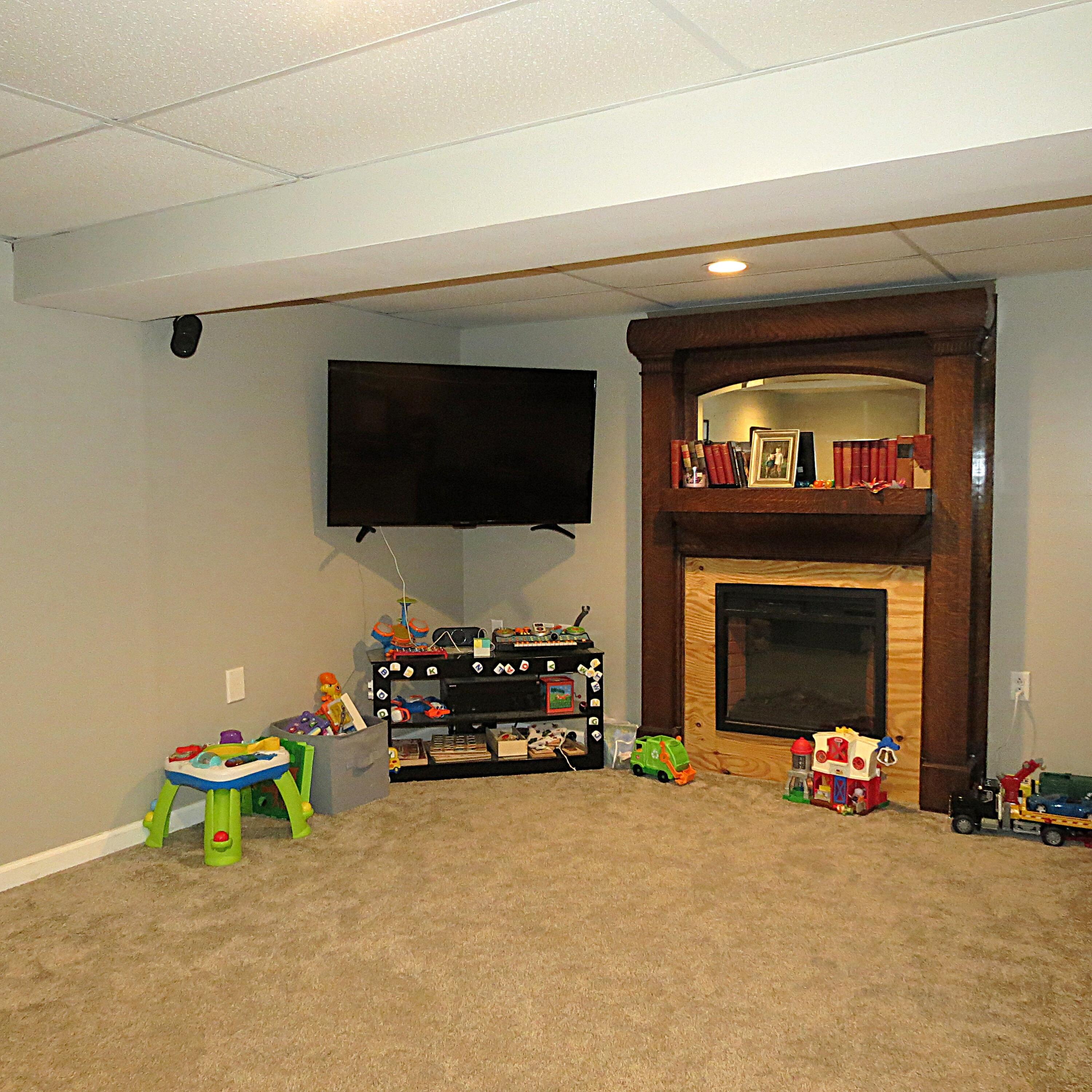 1110 Jon Avenue Property Photo 16