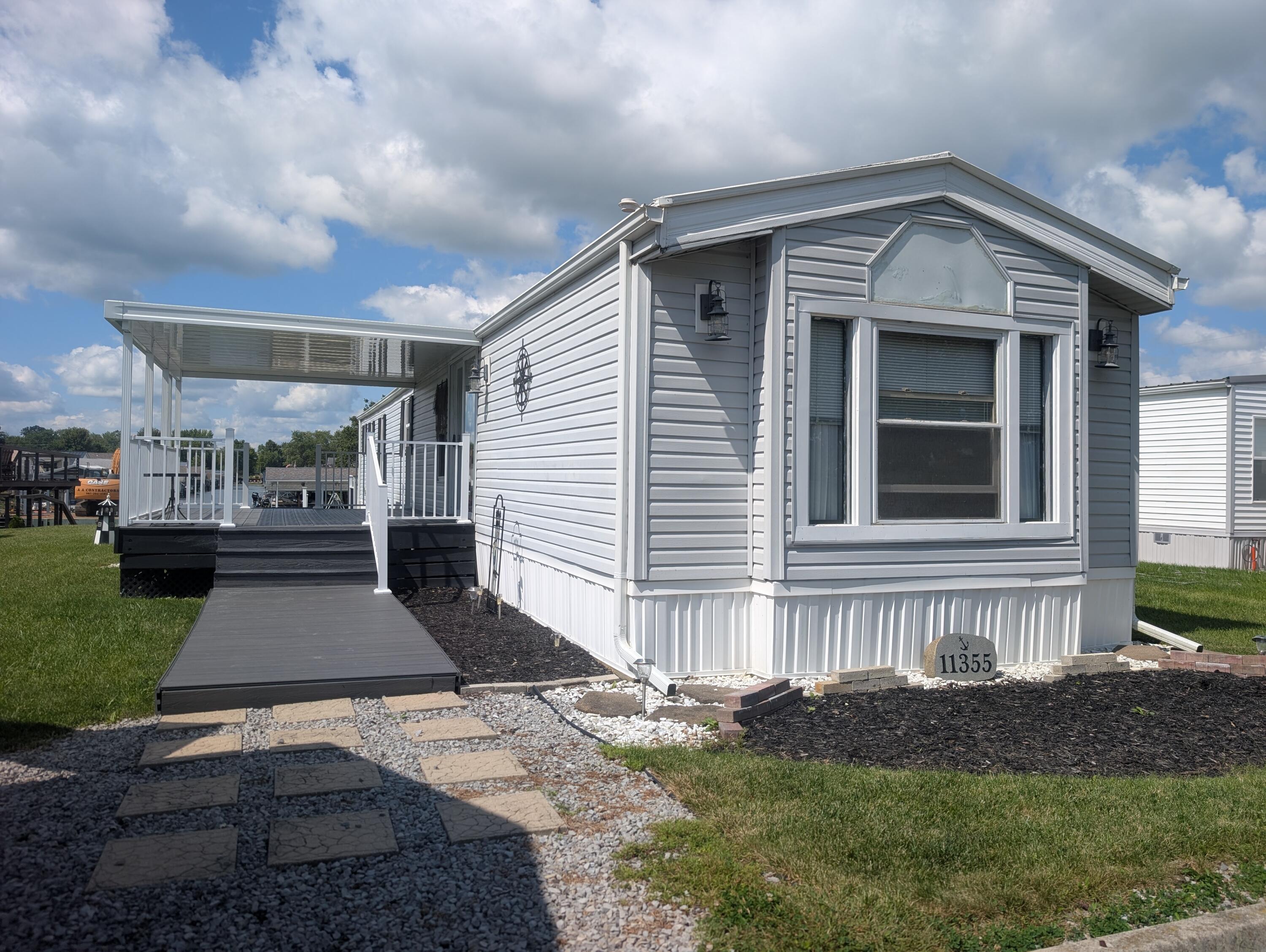 11355 Cooper Avenue Property Photo