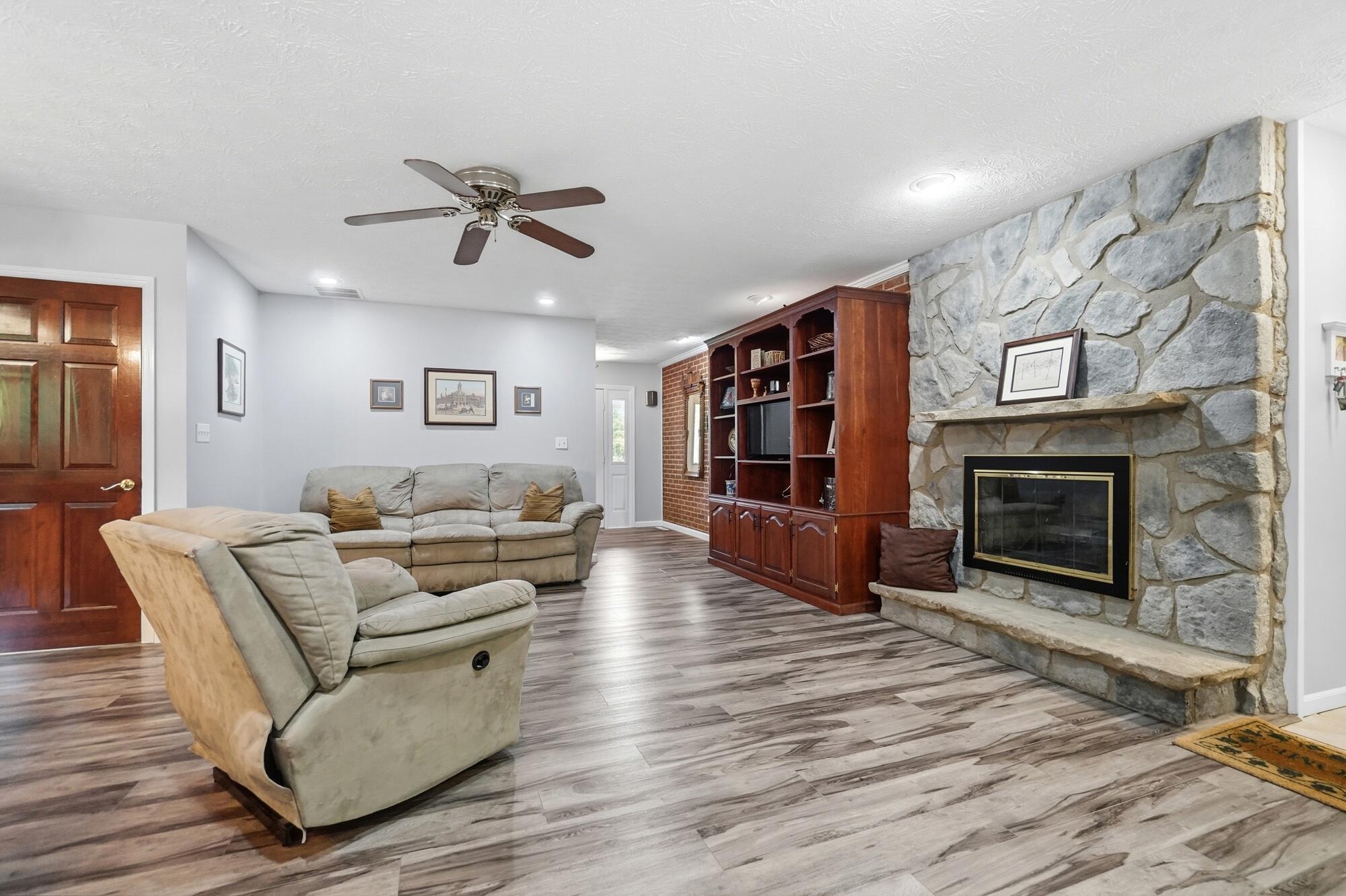 3144 Lark Lane Property Photo 16