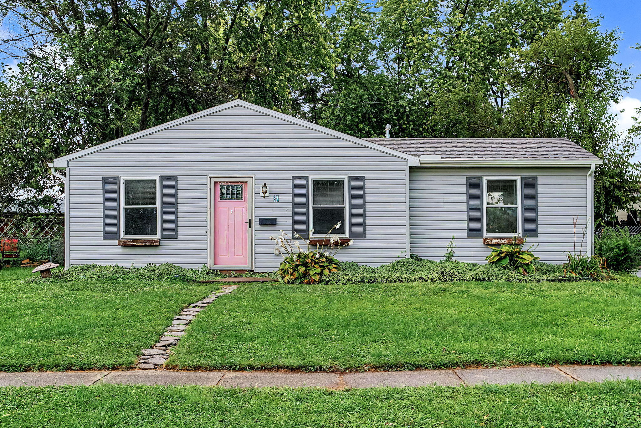 37 Weinland Street Property Photo 1