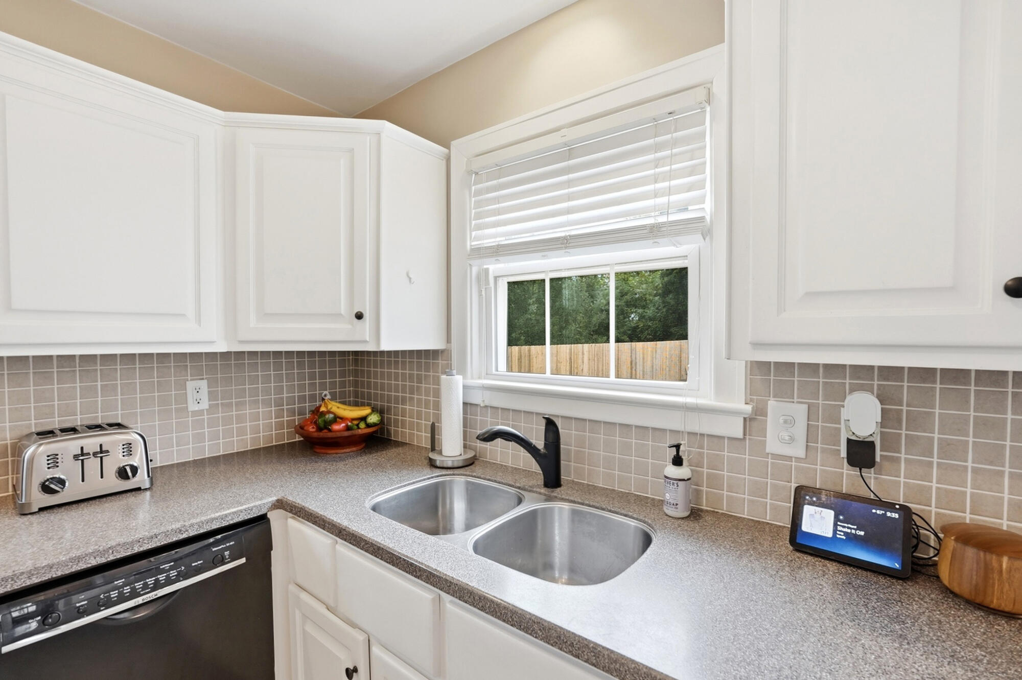 1800 Pembrook Road Property Photo 12