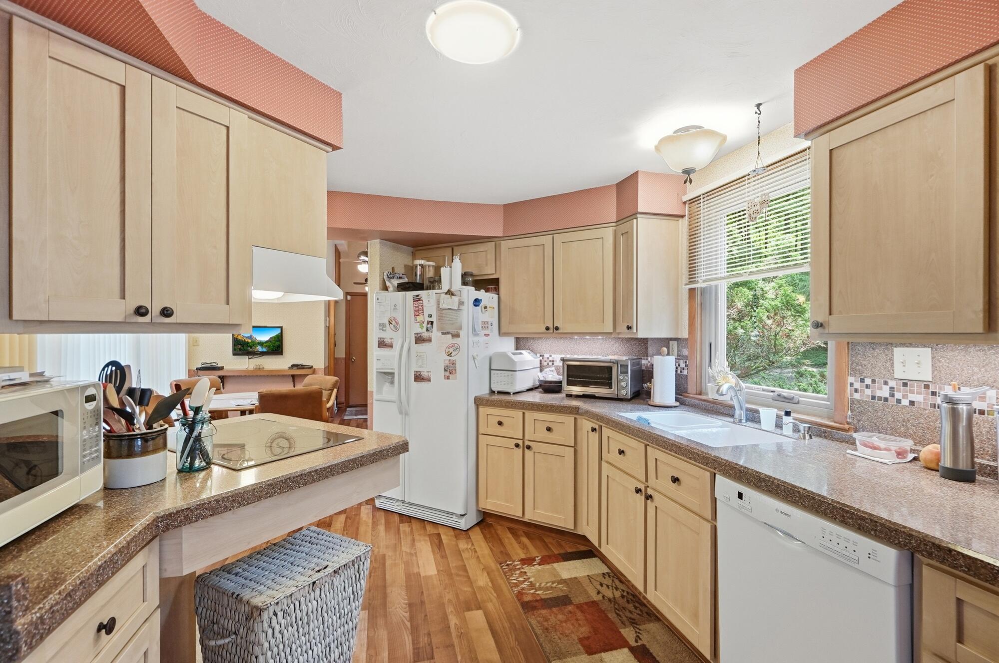 2700 Cardinal Road Property Photo 31