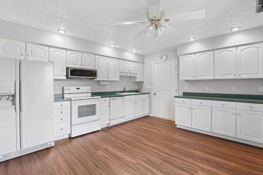 384 Bishop Drive Property Photo 10