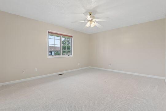 384 Bishop Drive Property Photo 14