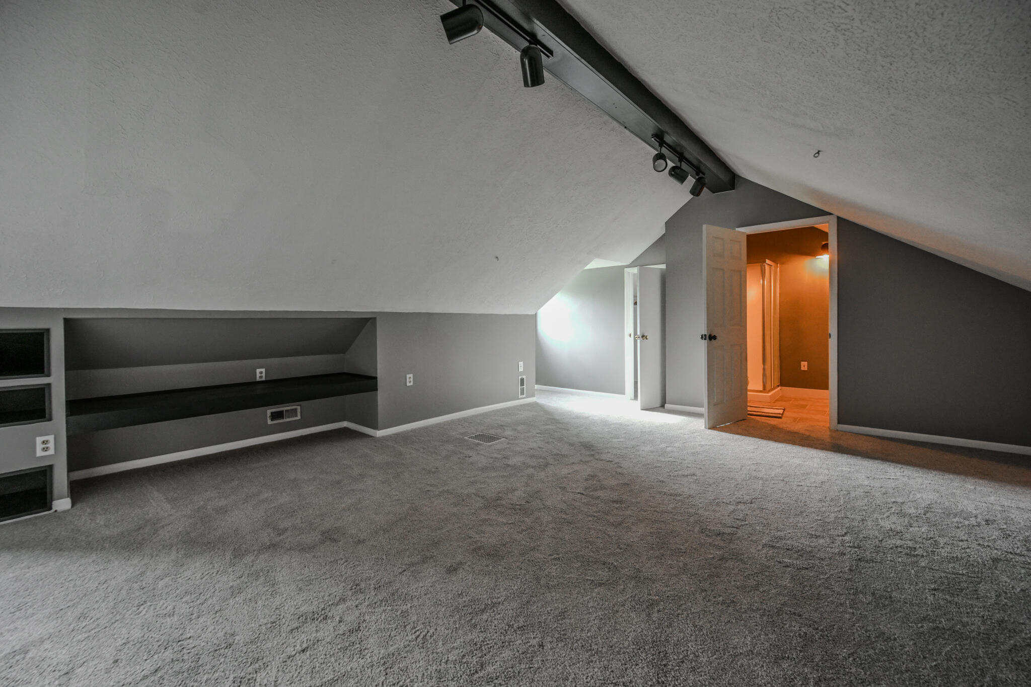 3301 Troy Road Property Photo 16