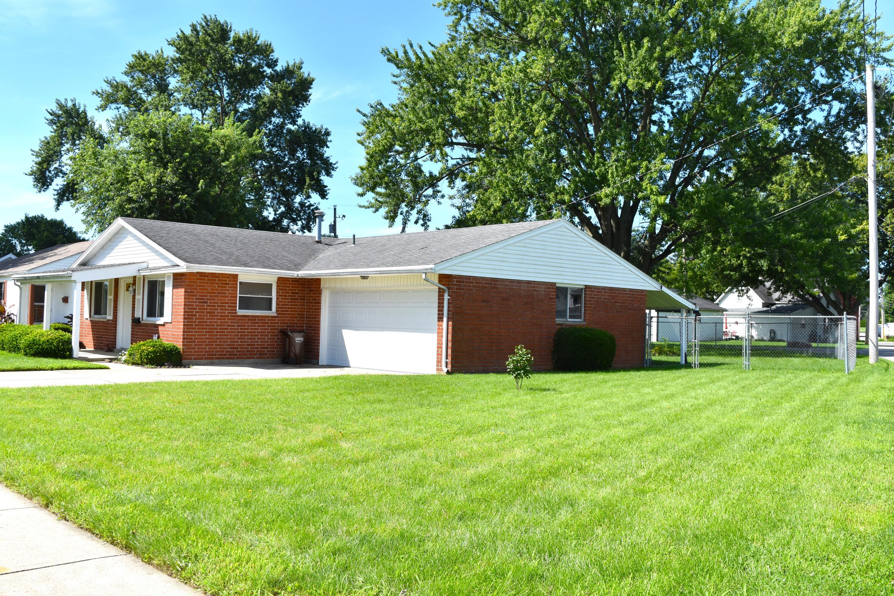 610 Linden Avenue Property Photo 3