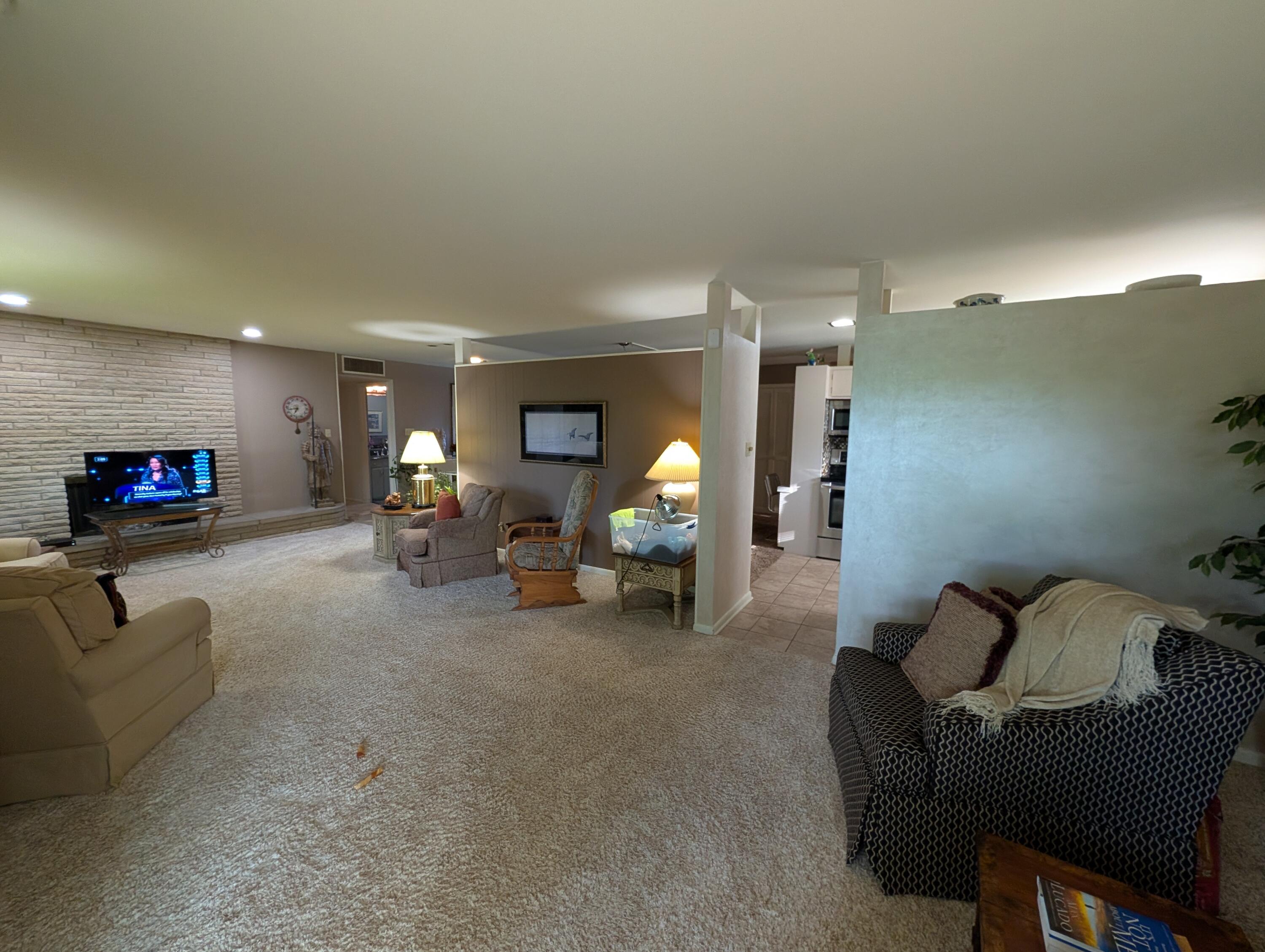 540 Kossuth Street Property Photo 4