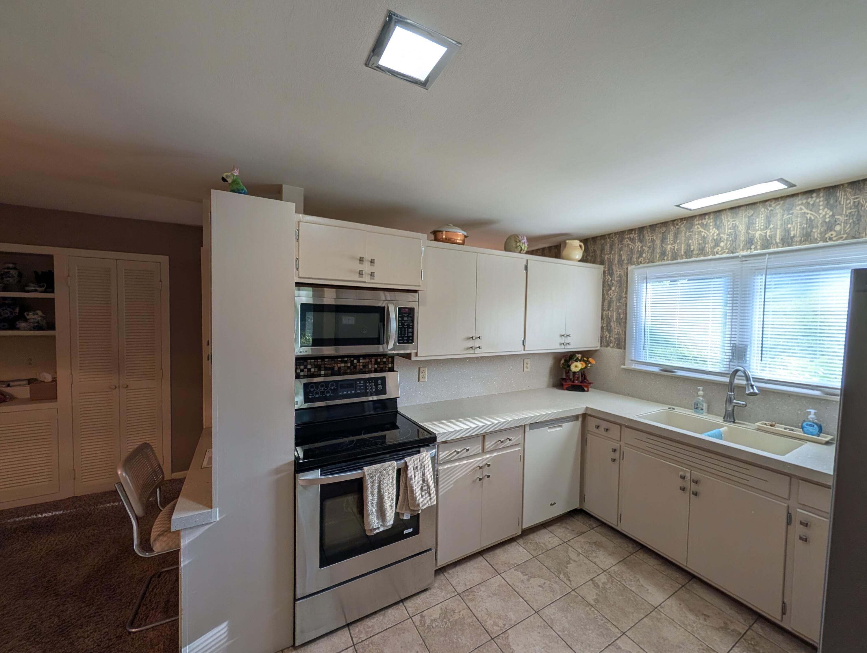 540 Kossuth Street Property Photo 10