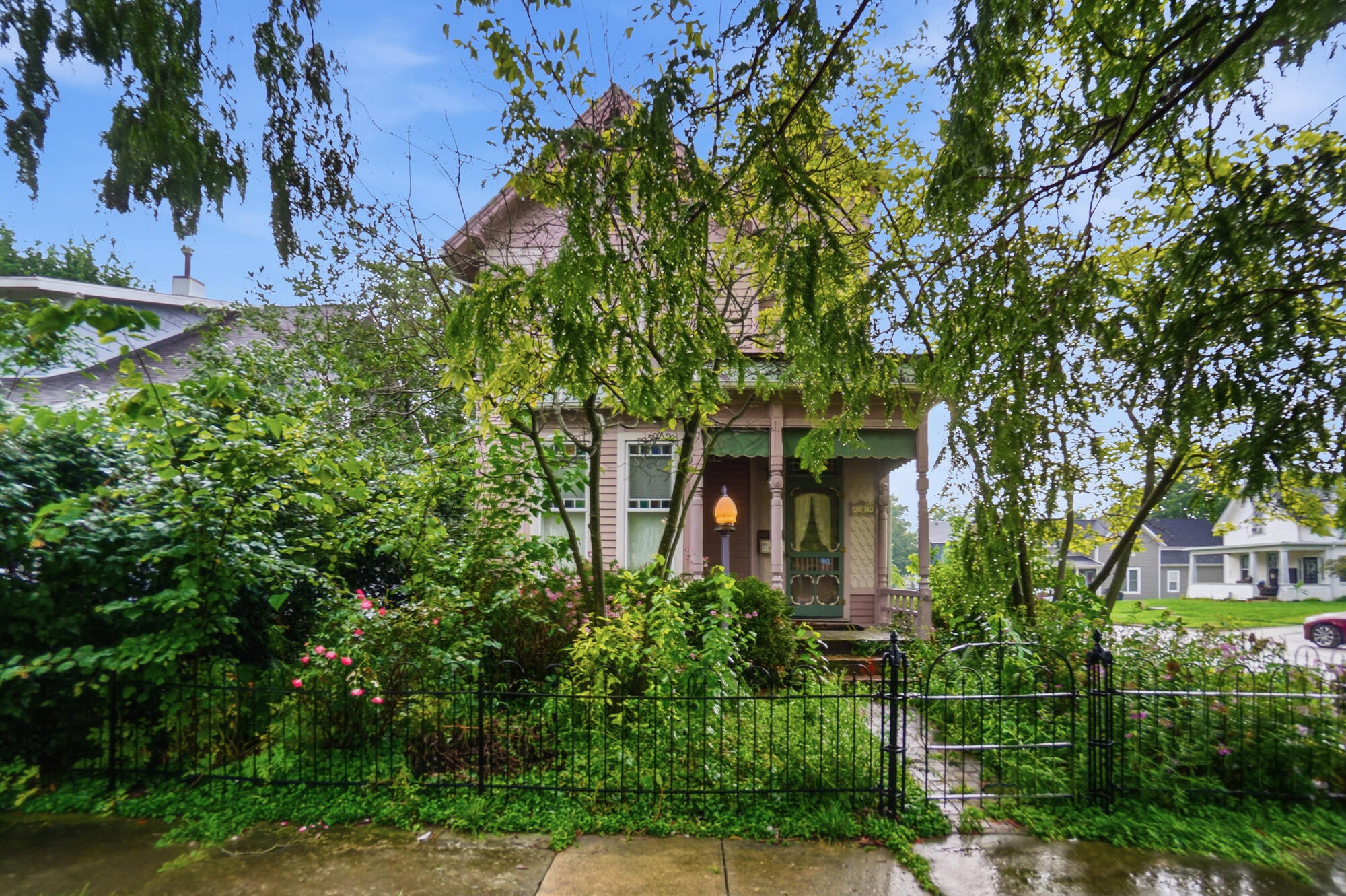 101 S Ash Street Property Photo 1
