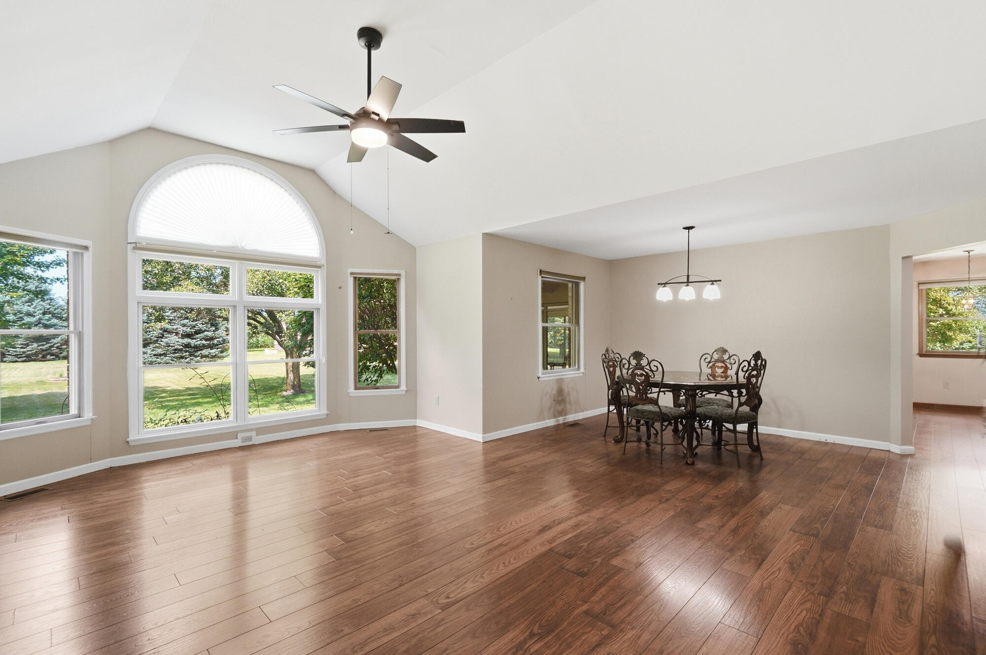 10619 Frederick Pike Property Photo 10
