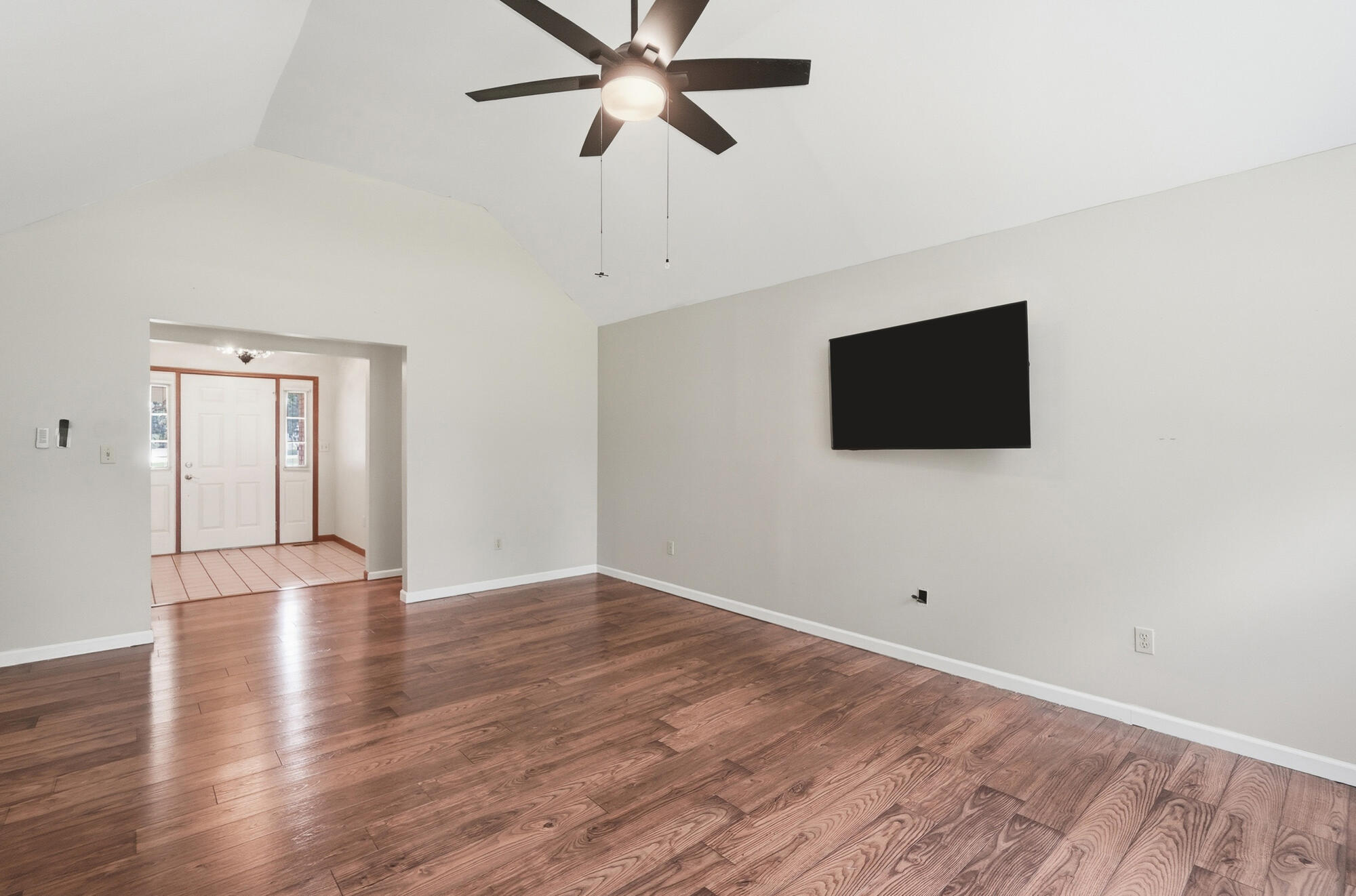 10619 Frederick Pike Property Photo 13