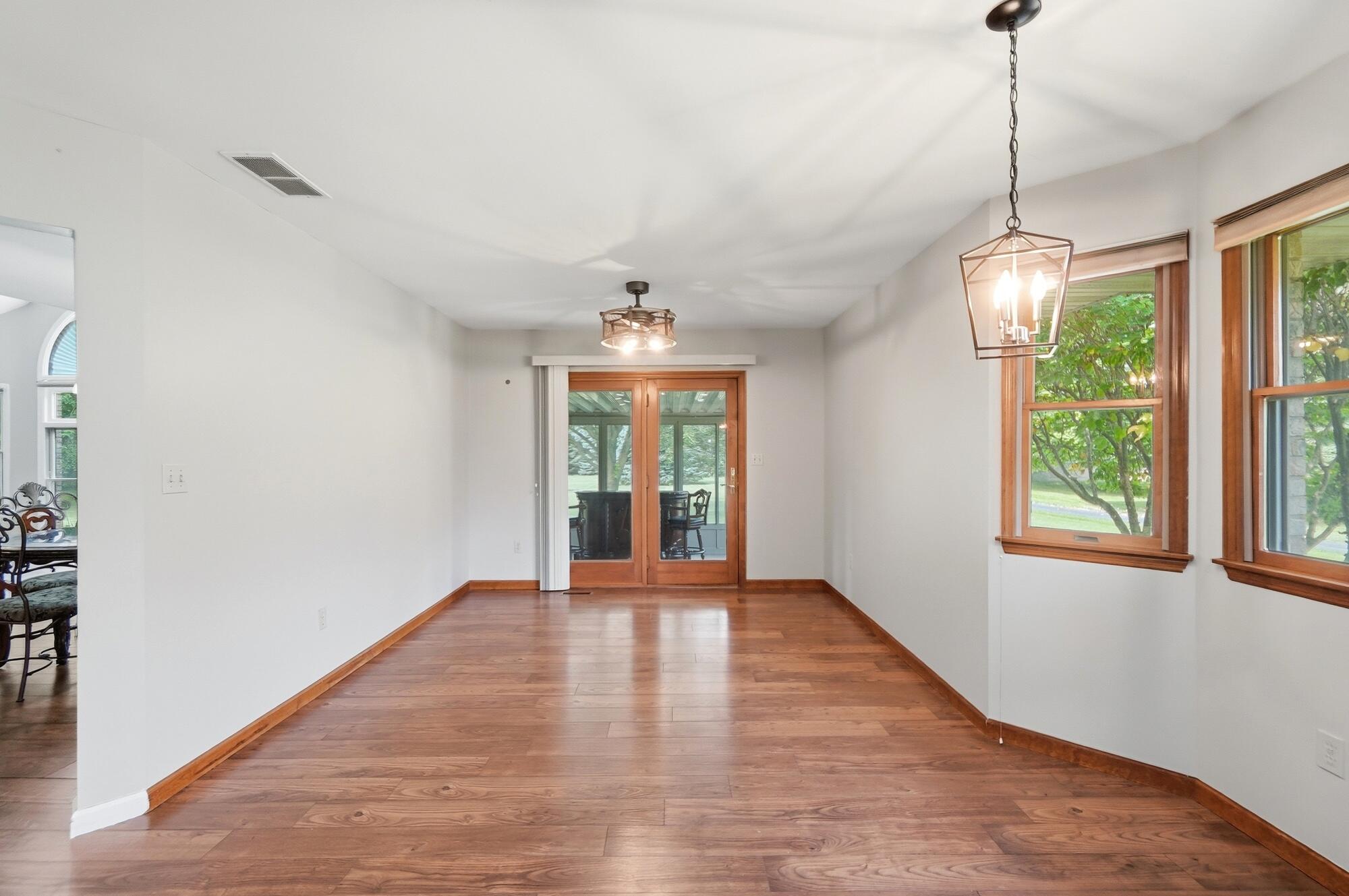 10619 Frederick Pike Property Photo 26