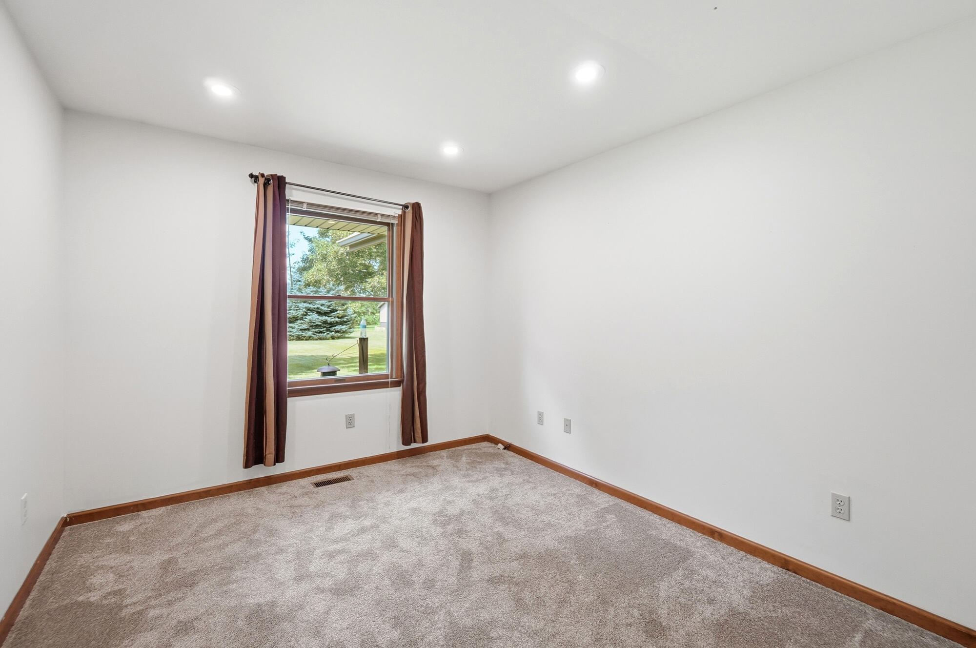 10619 Frederick Pike Property Photo 40