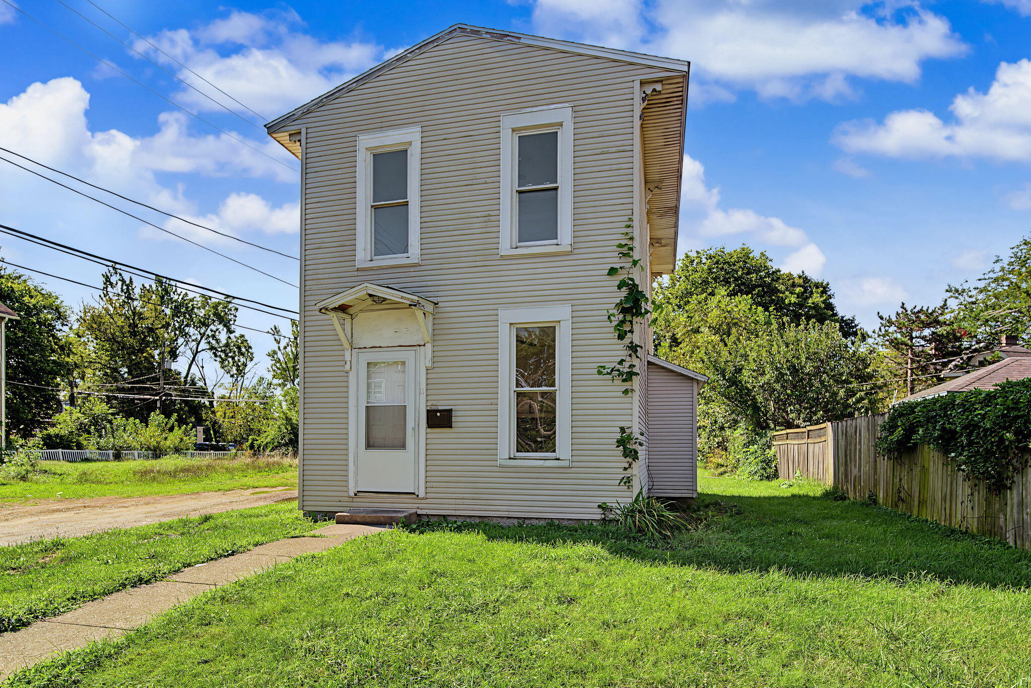 11 E Southern Avenue Property Photo 1