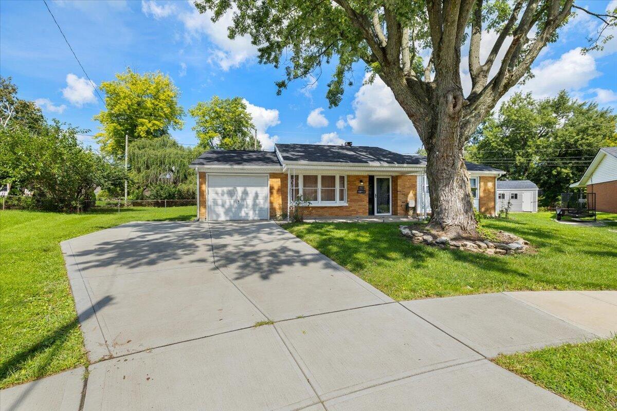 403 Swank Court Property Photo 6