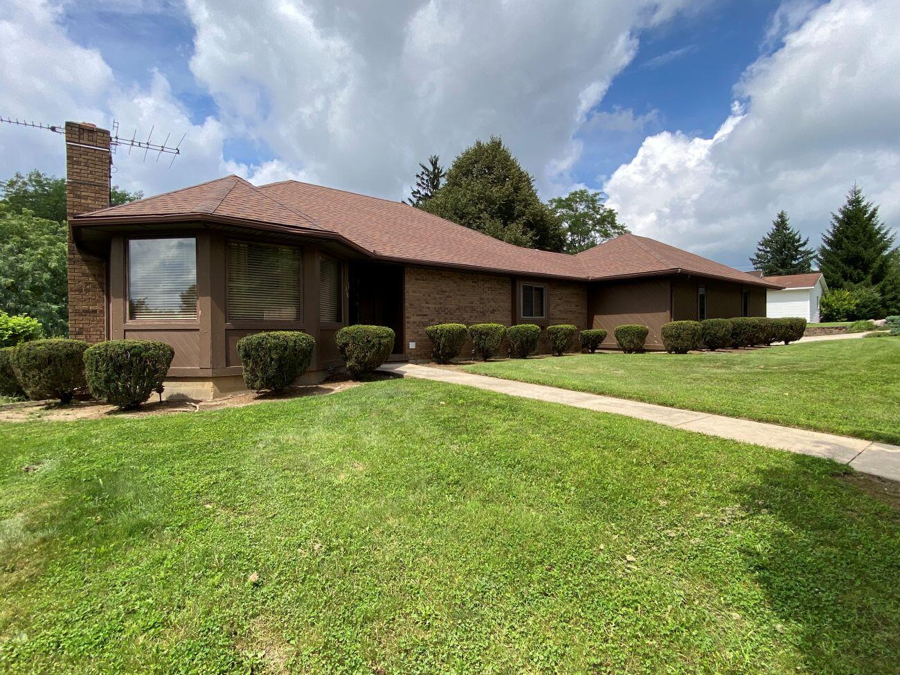 310 Woodview Drive Property Photo 1