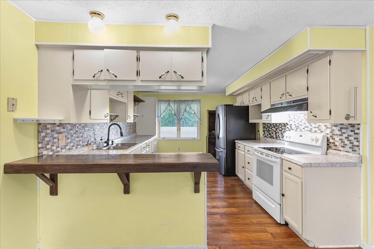 720 Cretcher Avenue Property Photo 8