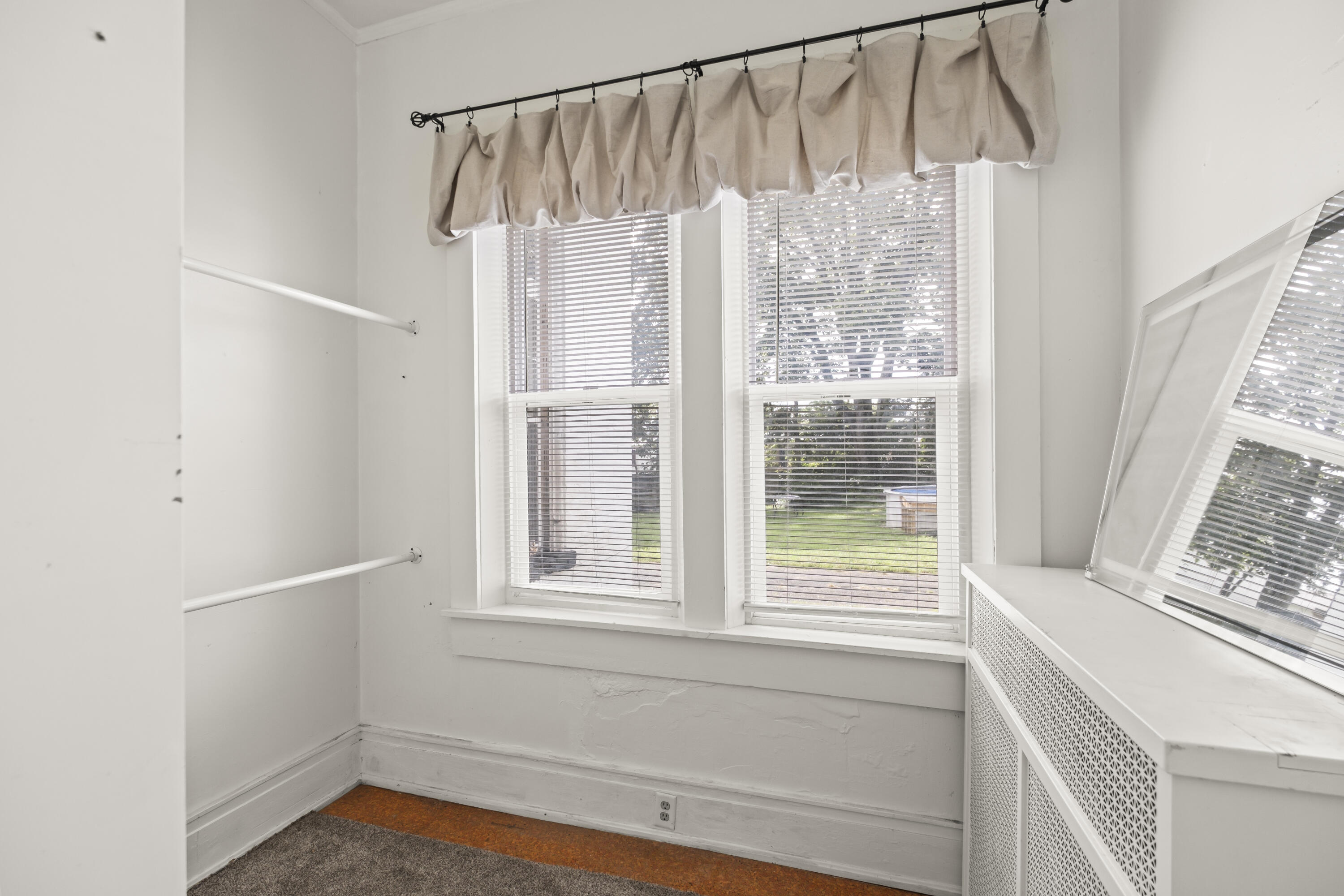 845 Harrison Street Property Photo 7