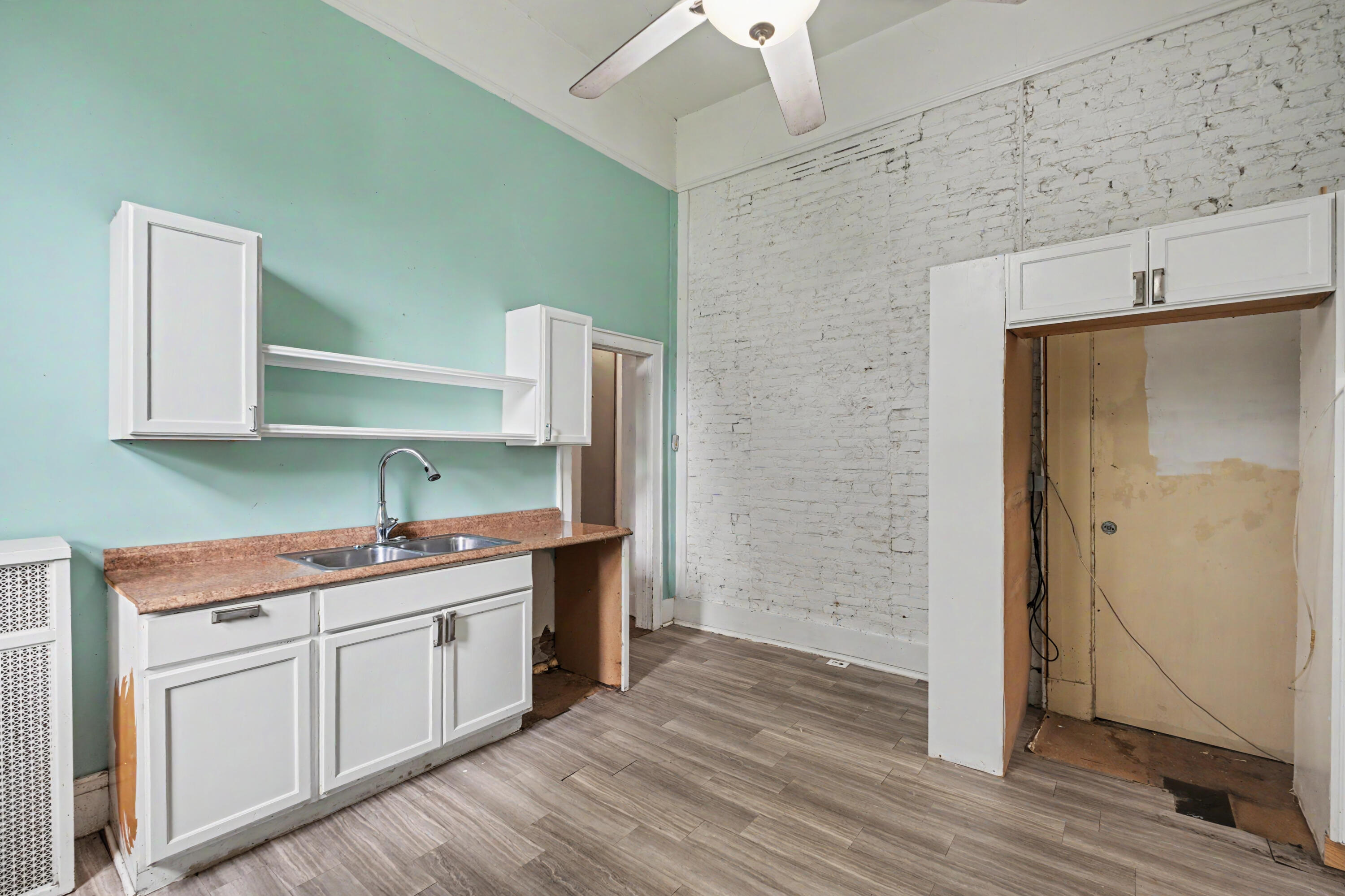 845 Harrison Street Property Photo 18