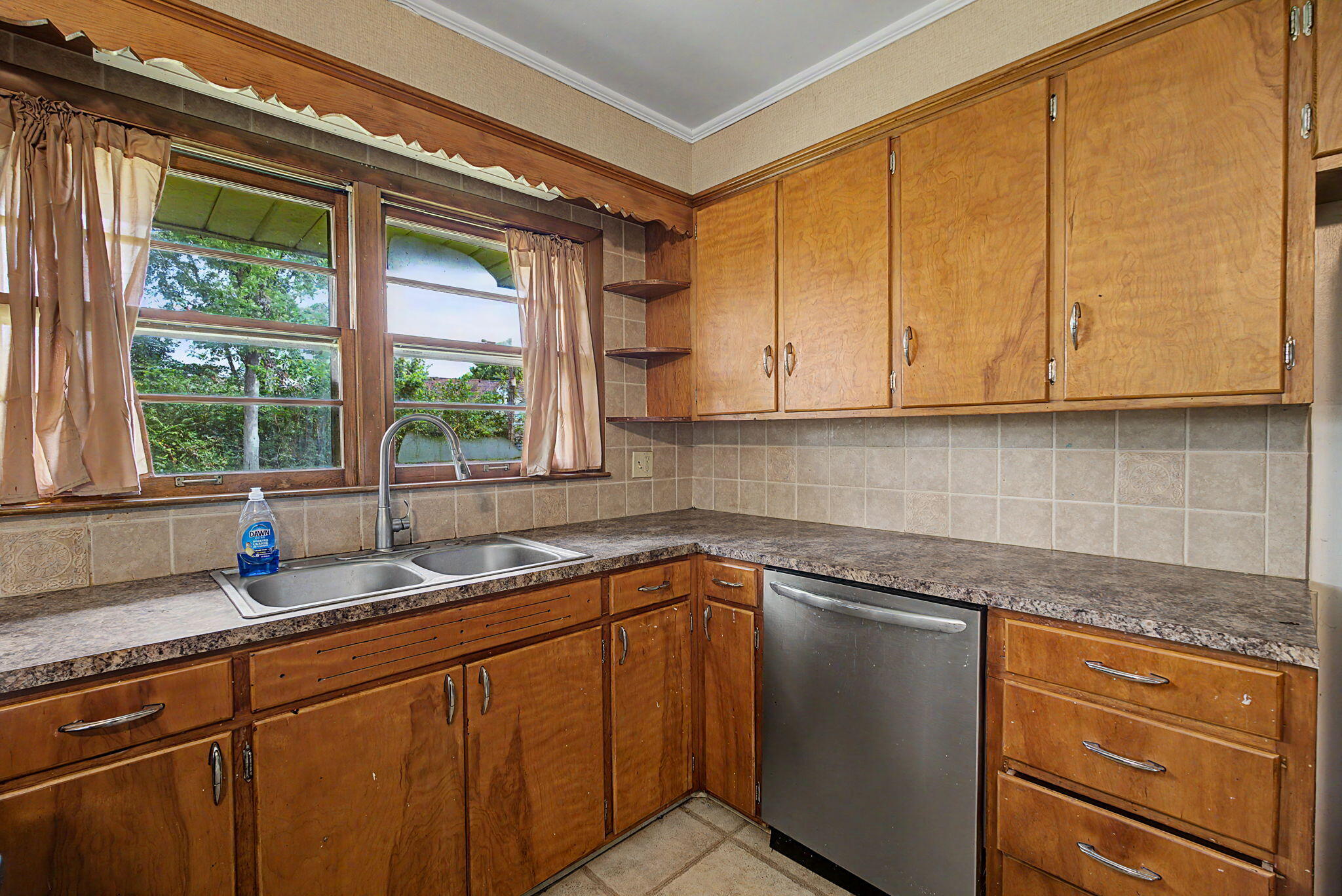306 E Meeker Avenue Property Photo 16