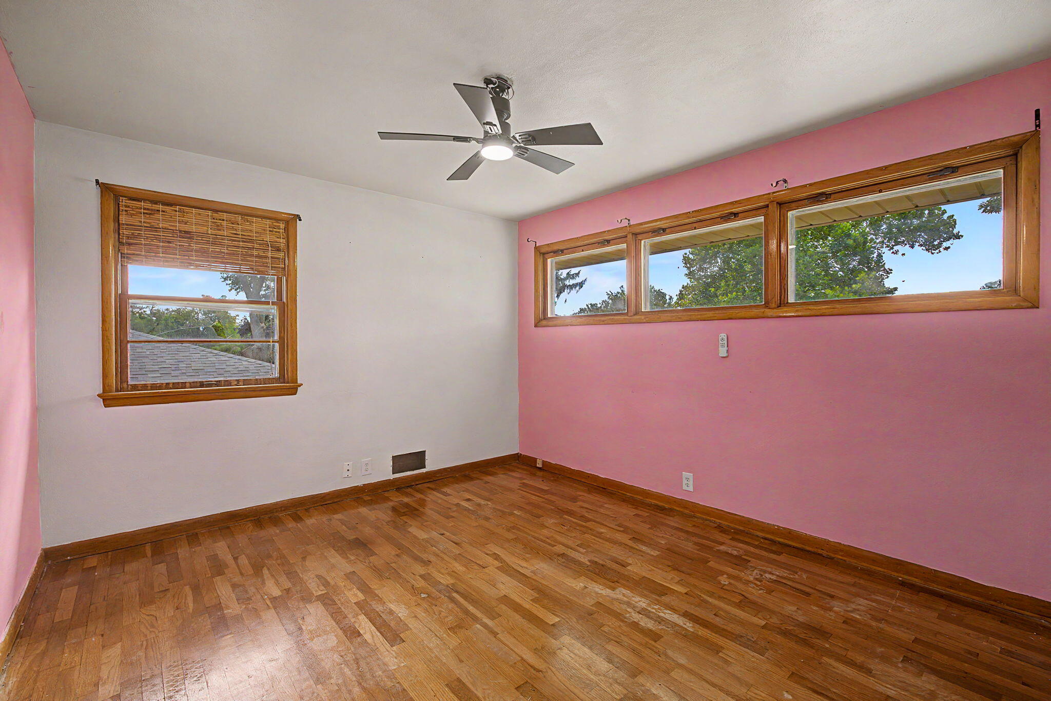306 E Meeker Avenue Property Photo 23