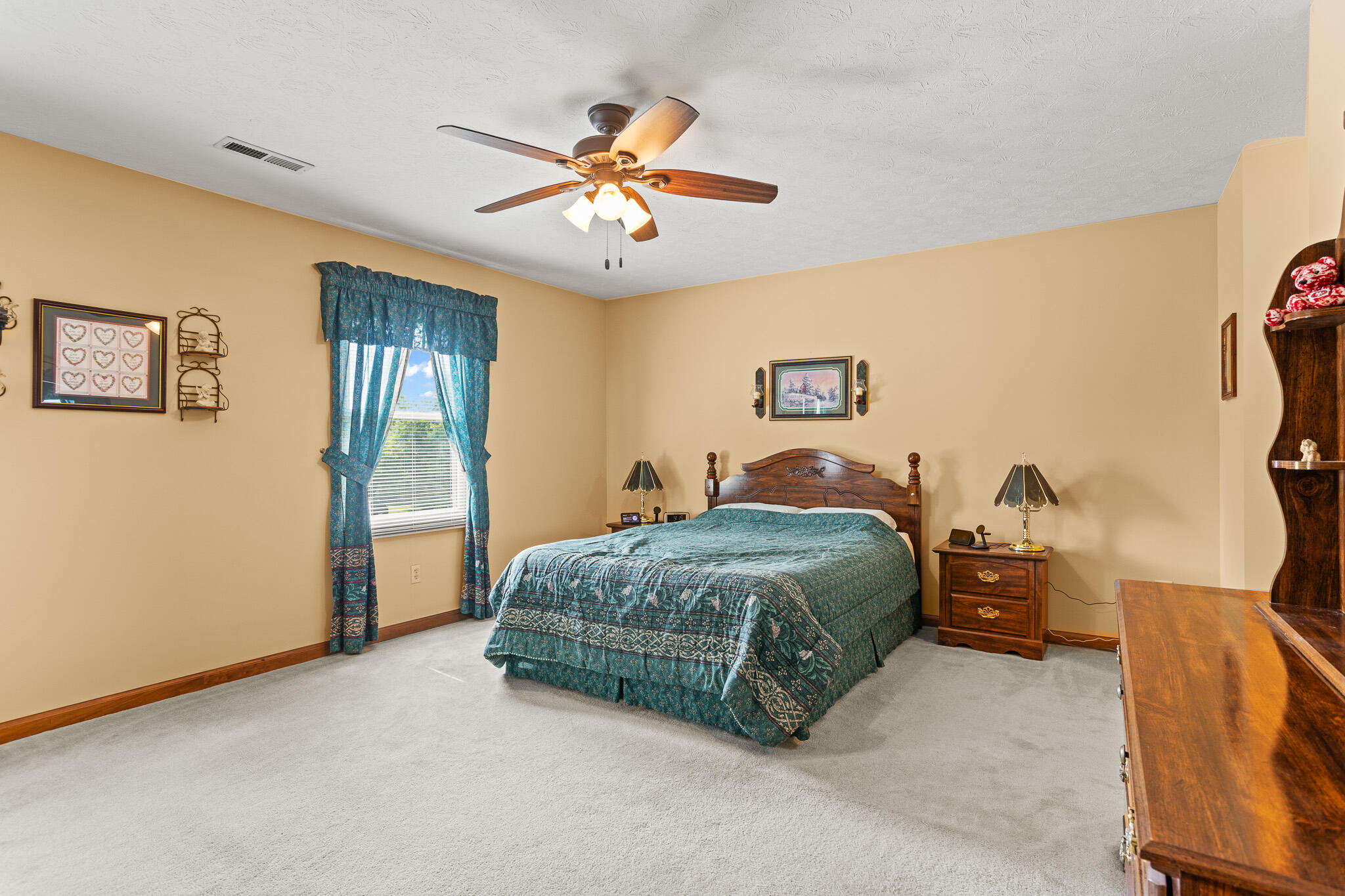 2555 Winfield Court Property Photo 33