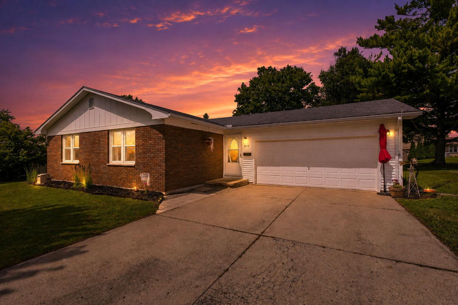 803 Ridgeview Drive Property Photo 1