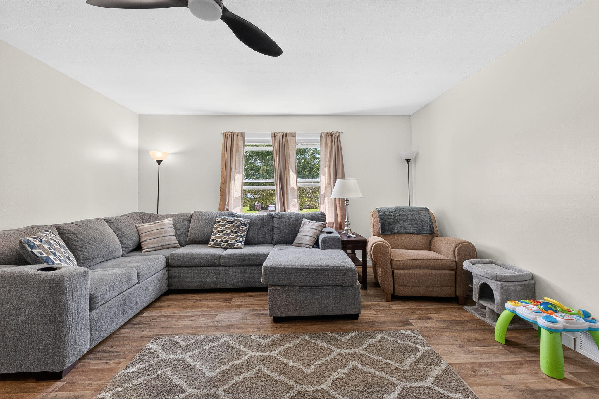 803 Ridgeview Drive Property Photo 19