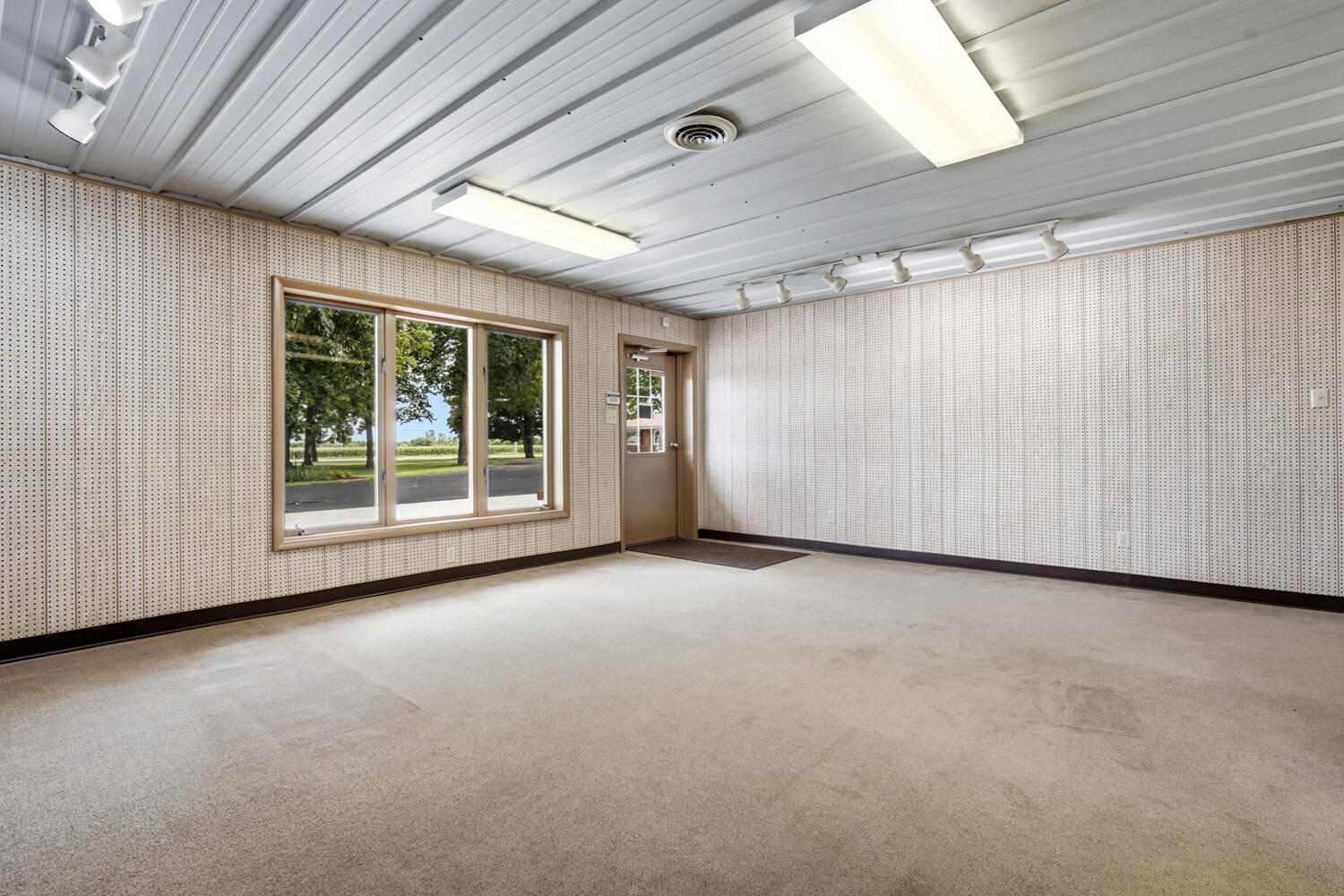 2080 Experiment Farm Road Property Photo 62