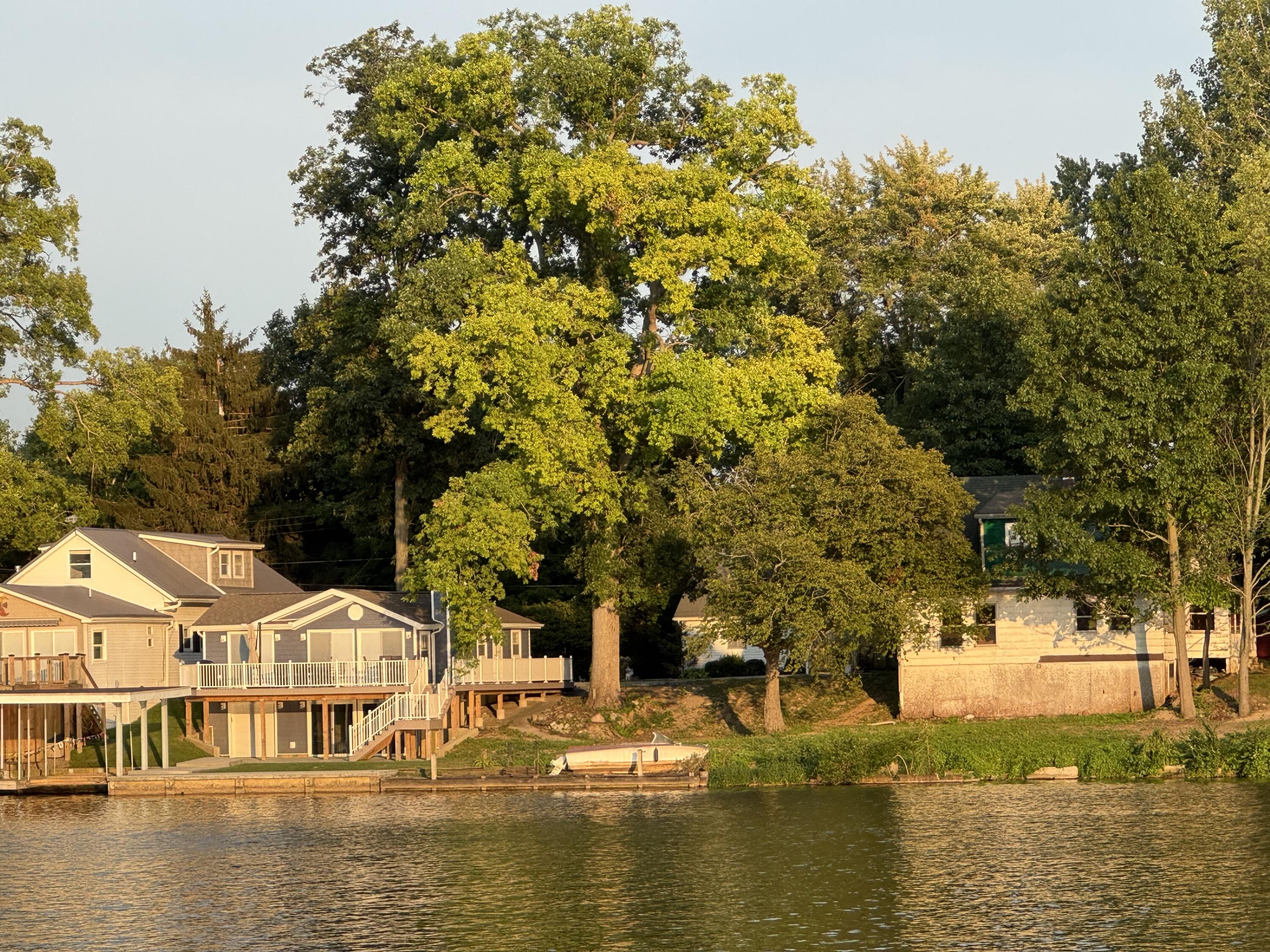 11029 Newland Drive Property Photo 6