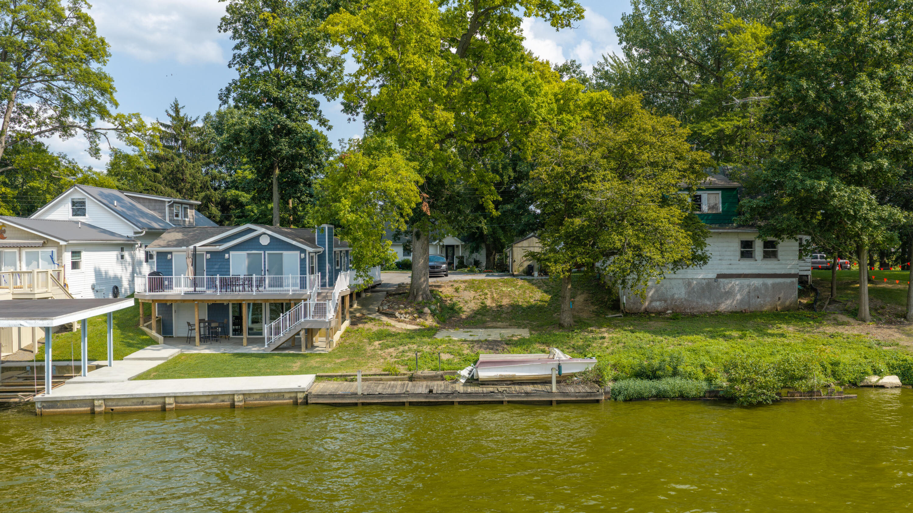 11029 Newland Drive Property Photo 7