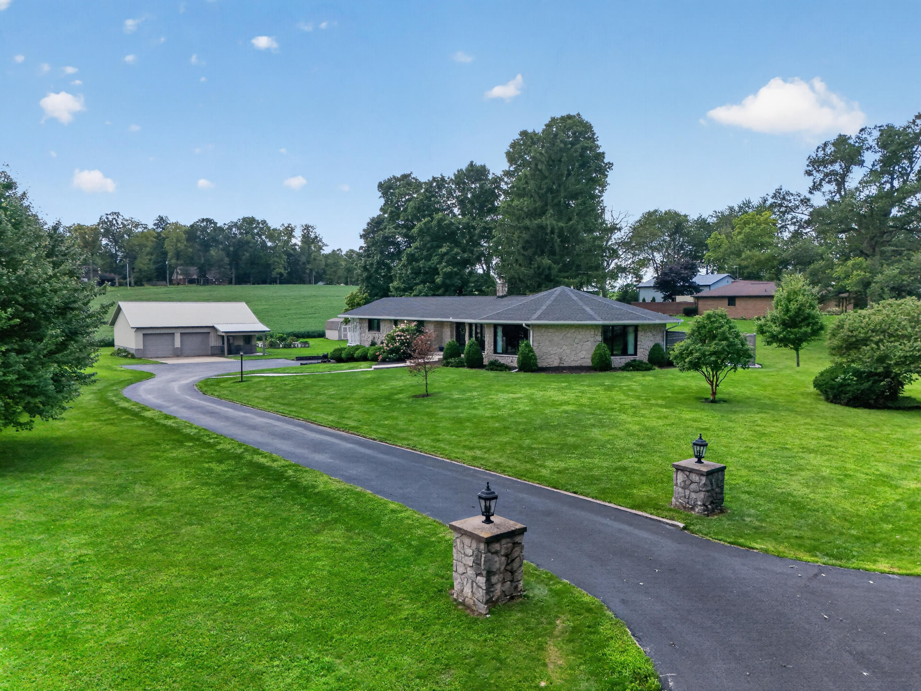 87 Virginia Drive Property Photo 2